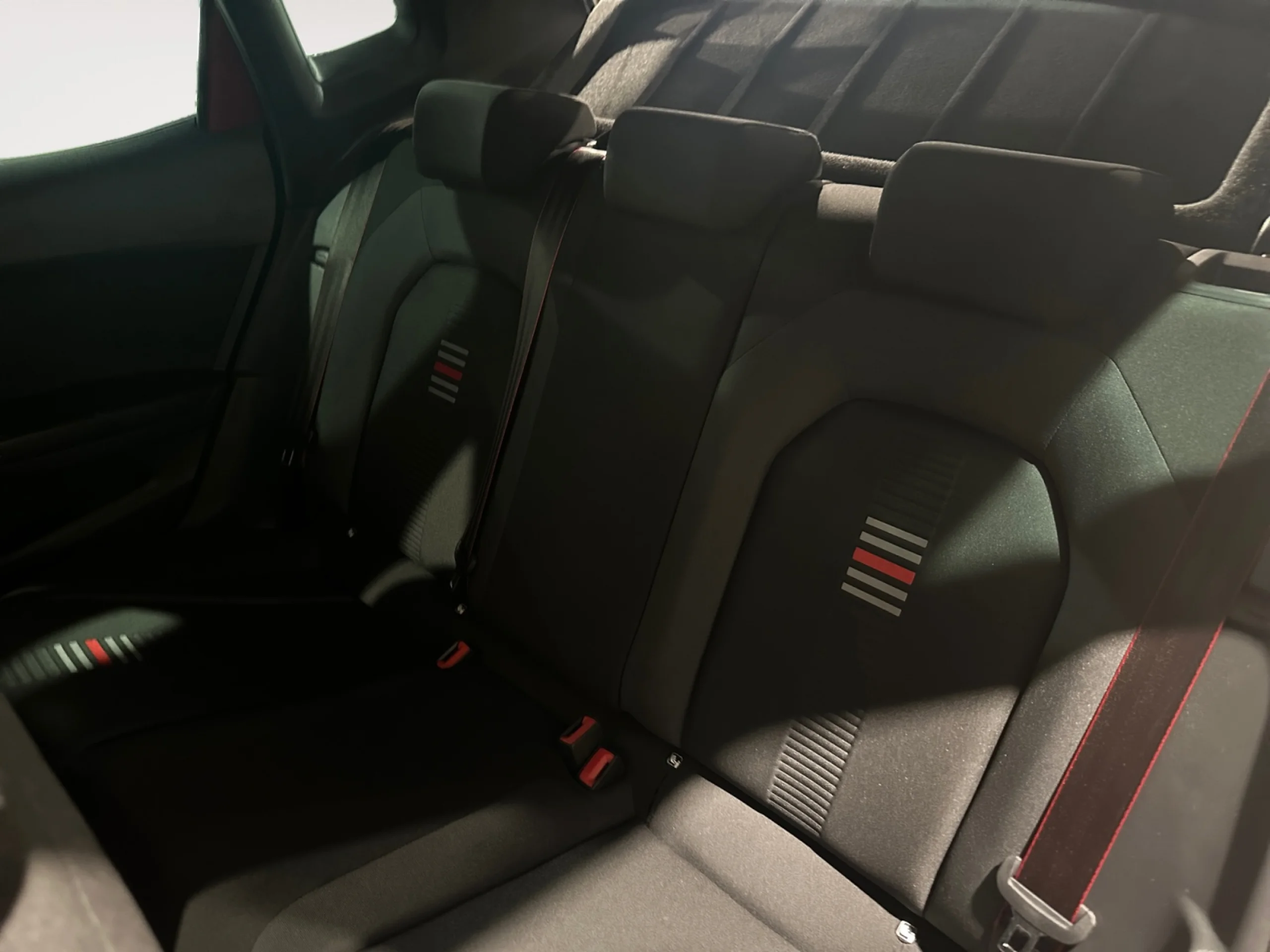 SEAT ARONA 1.0 TSI 85KW (115CV) DSG FR EDITION ECO - Foto 6