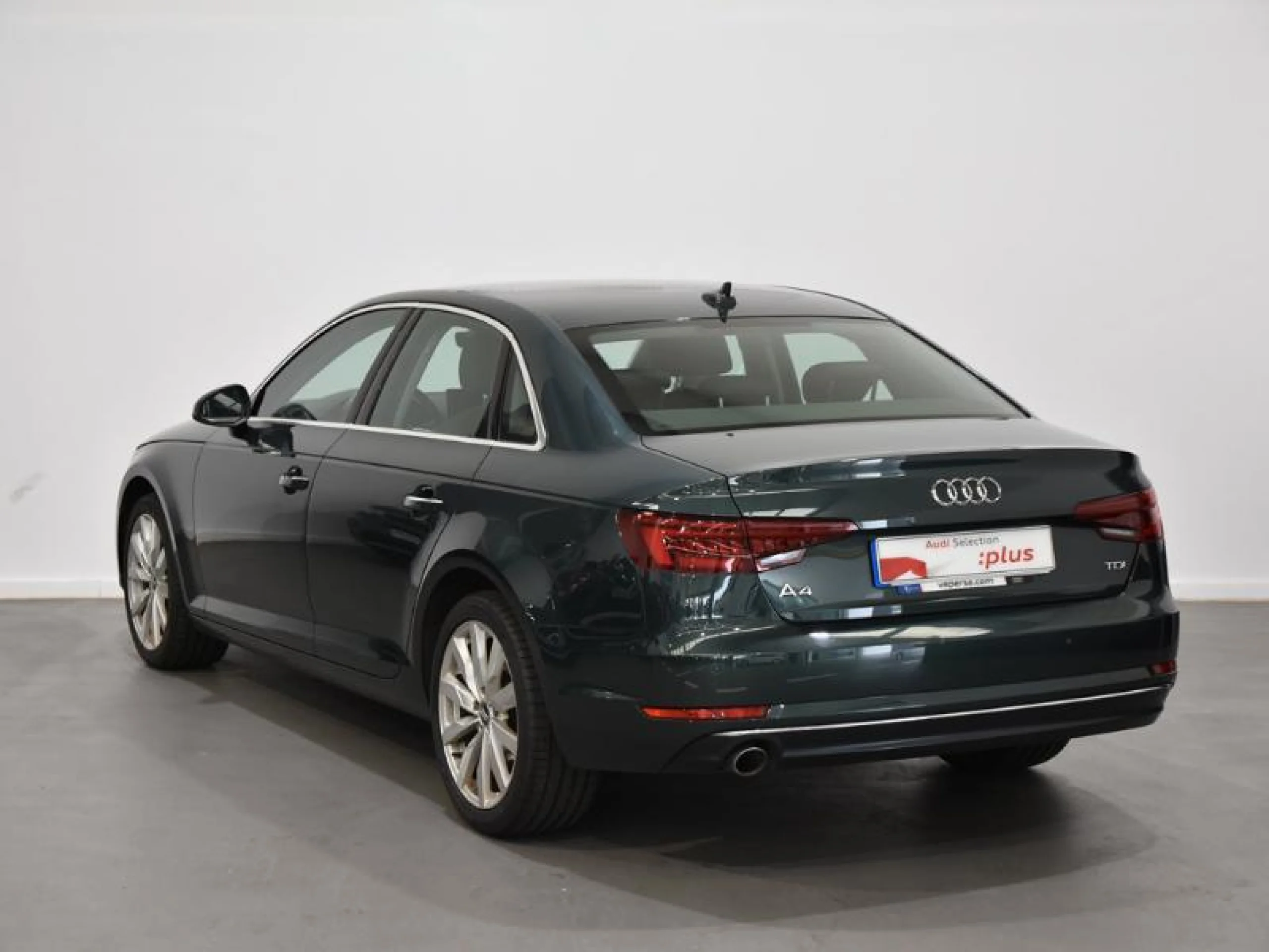 AUDI A4 DESIGN ED 2.0 TDI 110KW (150CV) S TRONIC - Foto 2
