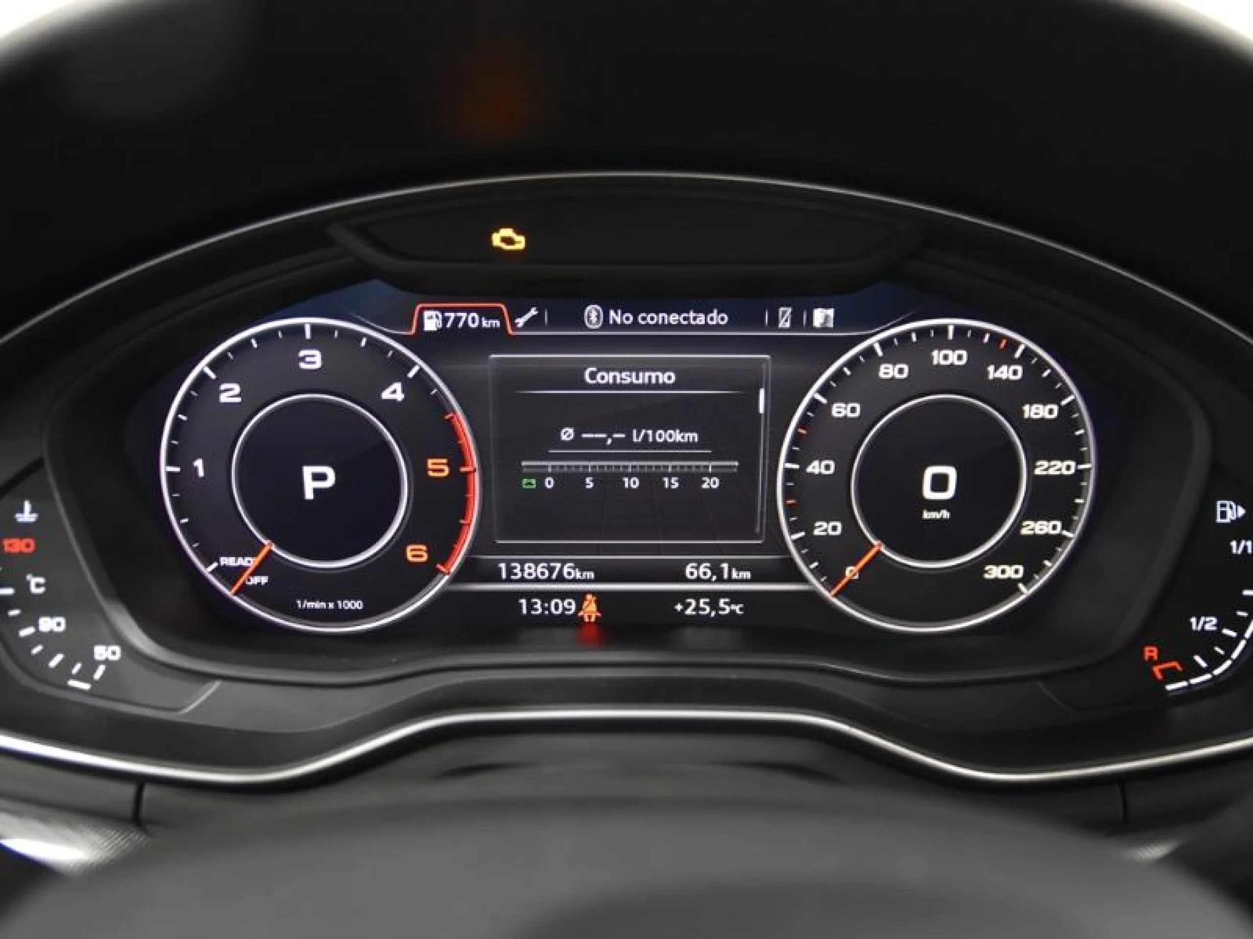 AUDI A4 DESIGN ED 2.0 TDI 110KW (150CV) S TRONIC - Foto 16