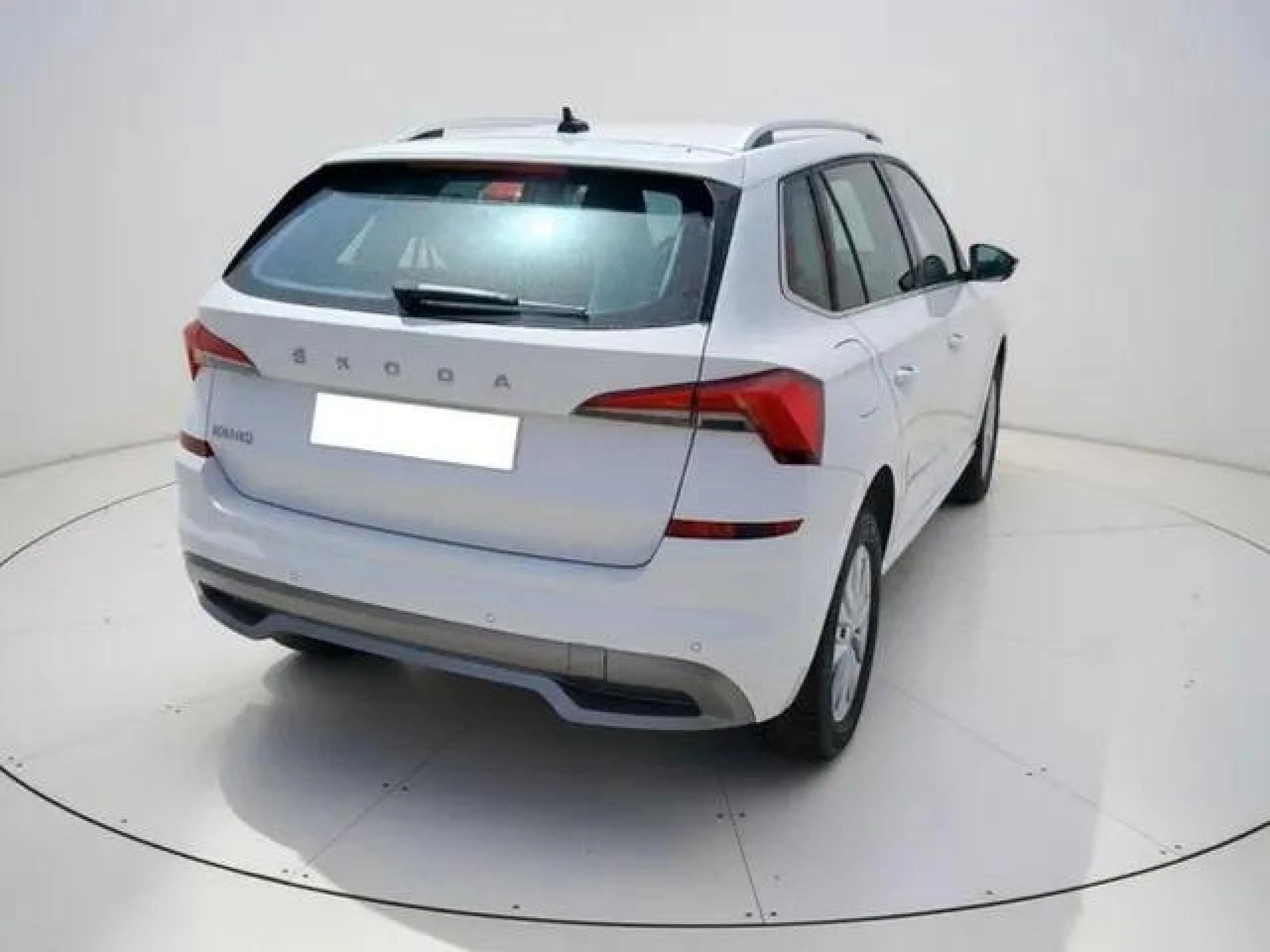SKODA KAMIQ 1.0 TSI 81KW (110CV) DSG AMBITION - Foto 2