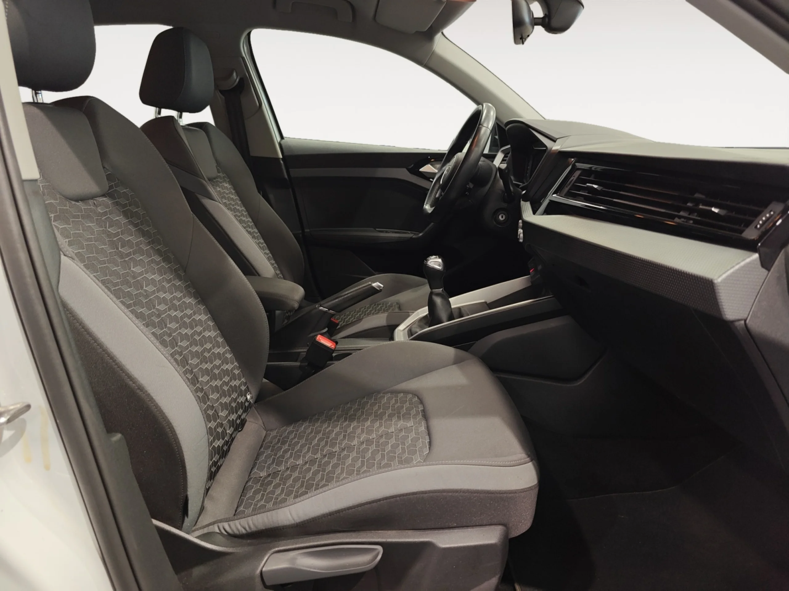 AUDI A1 SPORTBACK ADRENALIN 25 TFSI 70KW (95CV) - Foto 5
