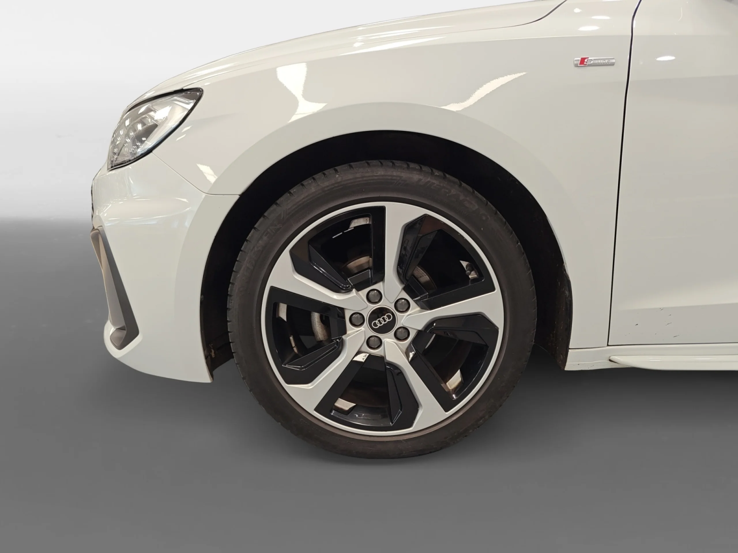 AUDI A1 SPORTBACK ADRENALIN 25 TFSI 70KW (95CV) - Foto 8