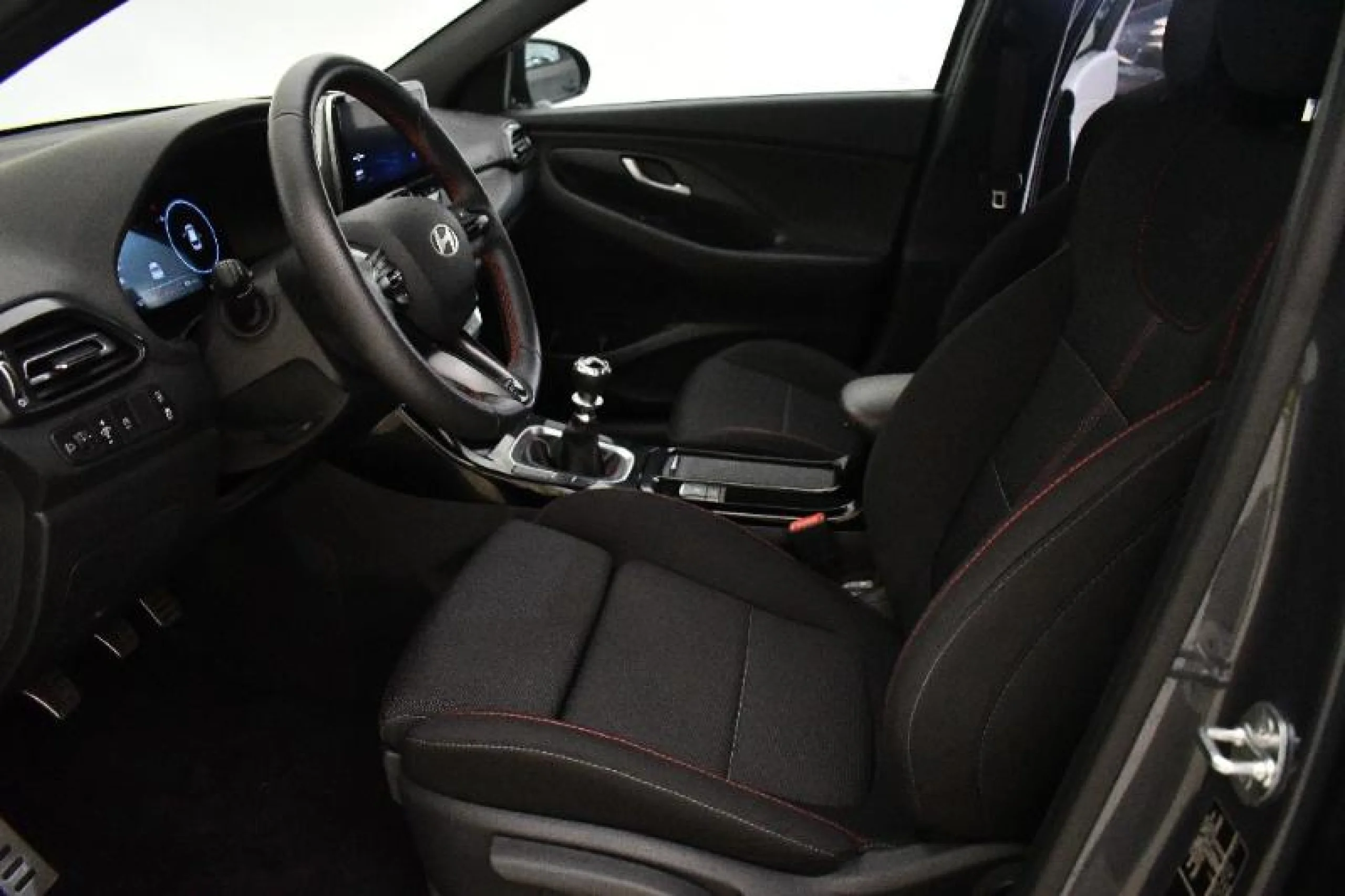 HYUNDAI I30 1.0 TGDI N LINE SE - Foto 6