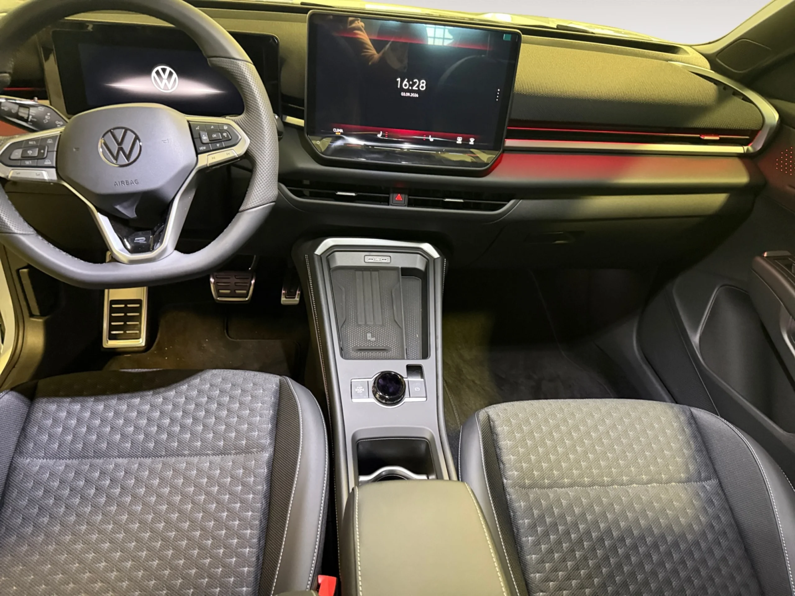 VOLKSWAGEN T ROC T ROC R LINE  1.5 ETSI 110 KW (150 CV)  AUTOMÁTICO DSG 7 VEL. - Foto 4