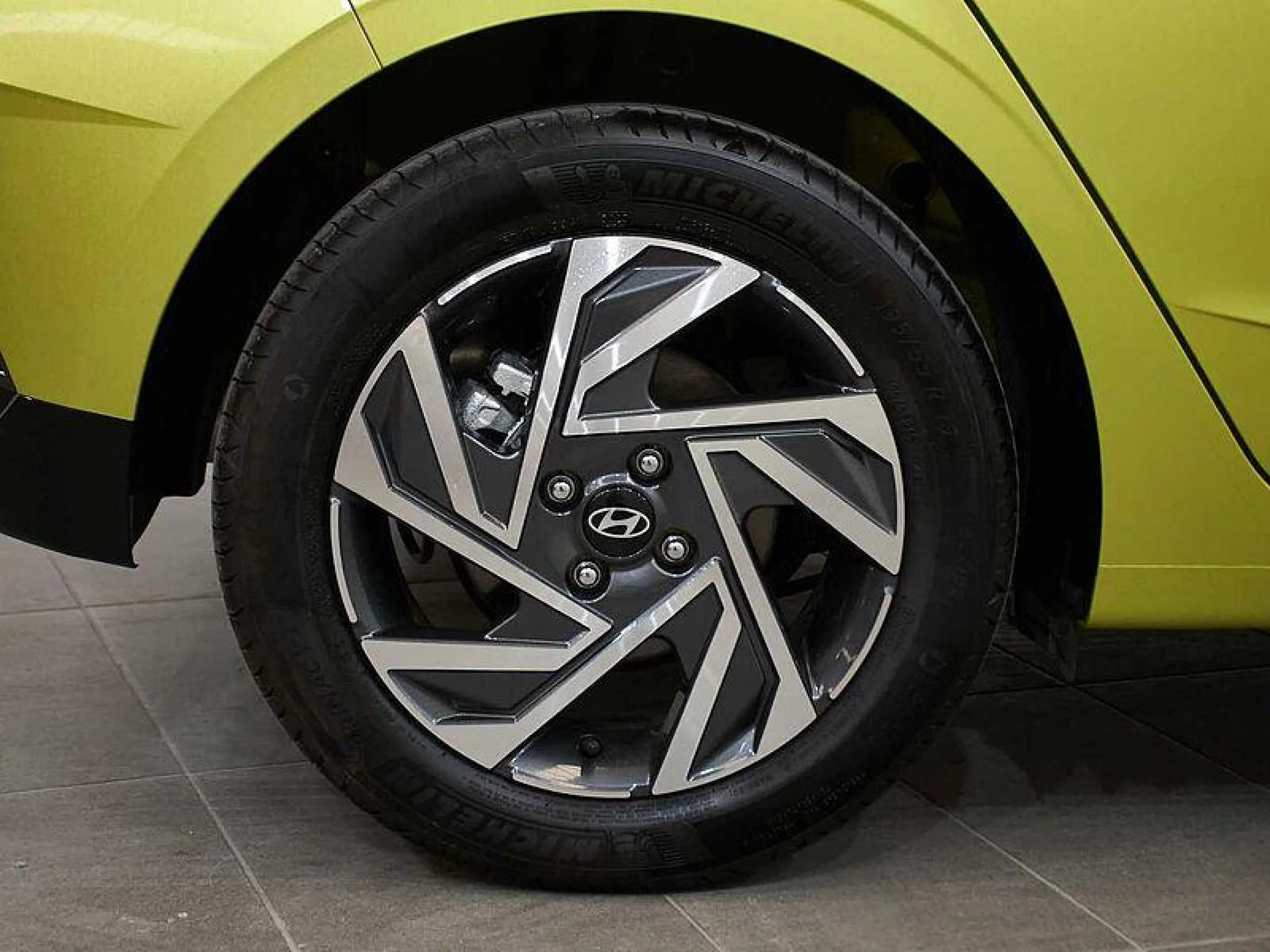 HYUNDAI I20 1.0 TGDI KLASS - Foto 4