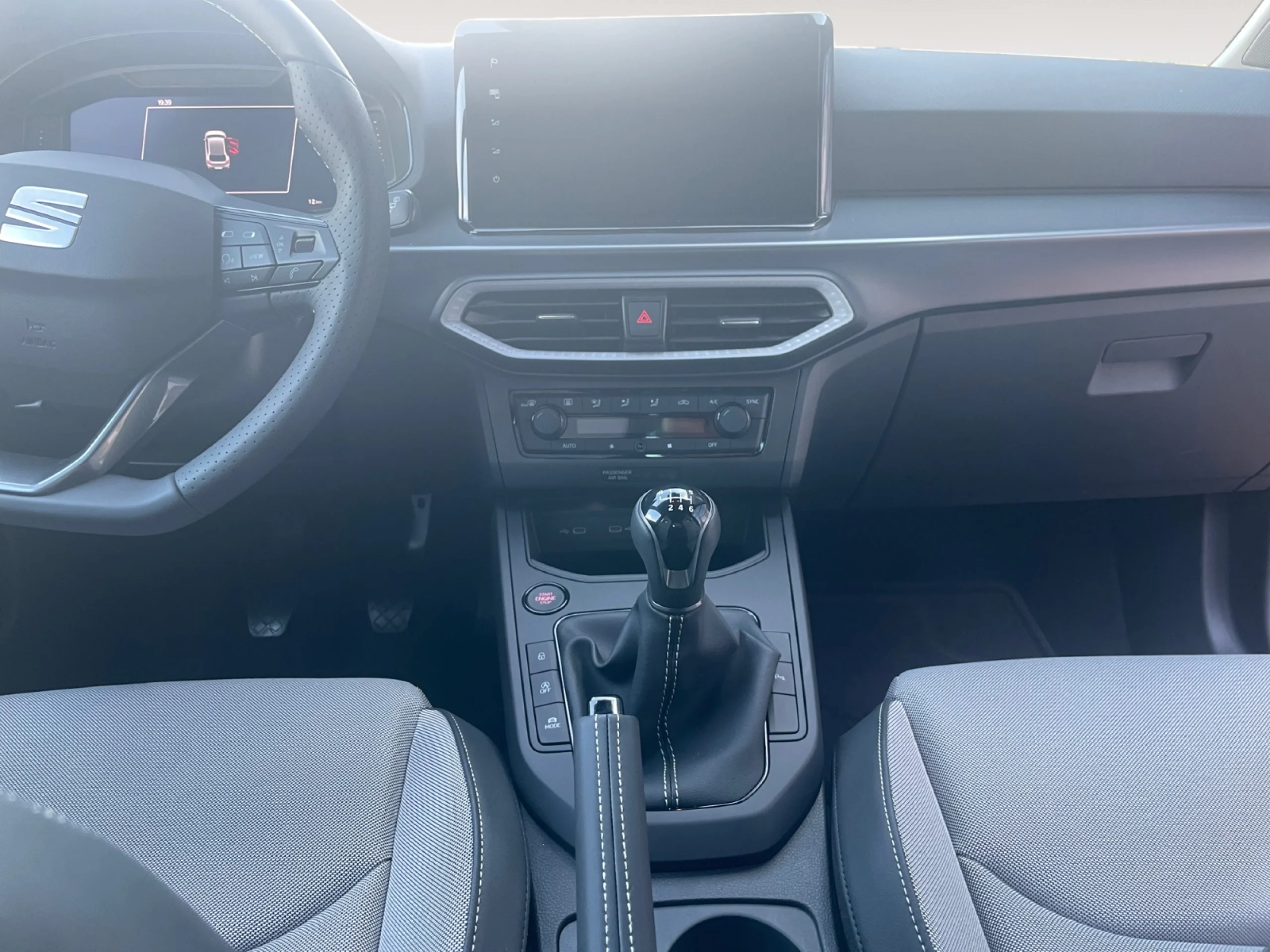 SEAT IBIZA 1.0 TSI 85KW (115CV) START&STOP FR+ - Foto 10