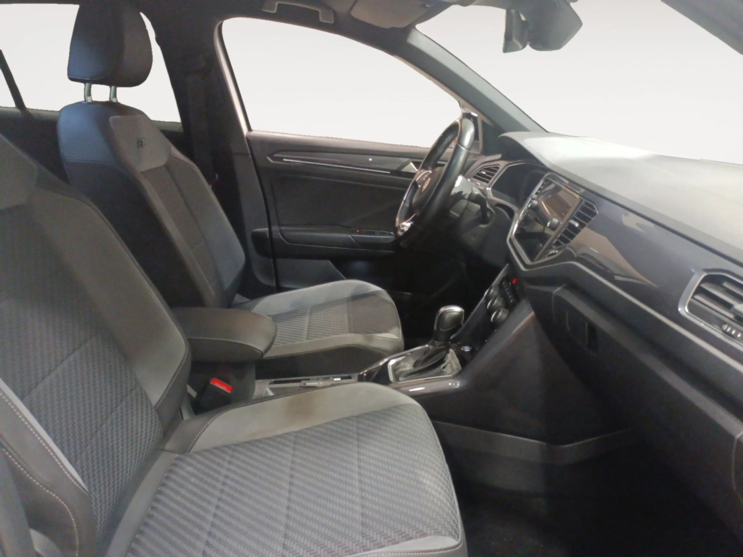 VOLKSWAGEN T ROC SPORT 1.5 TSI 110KW (150CV) DSG - Foto 5