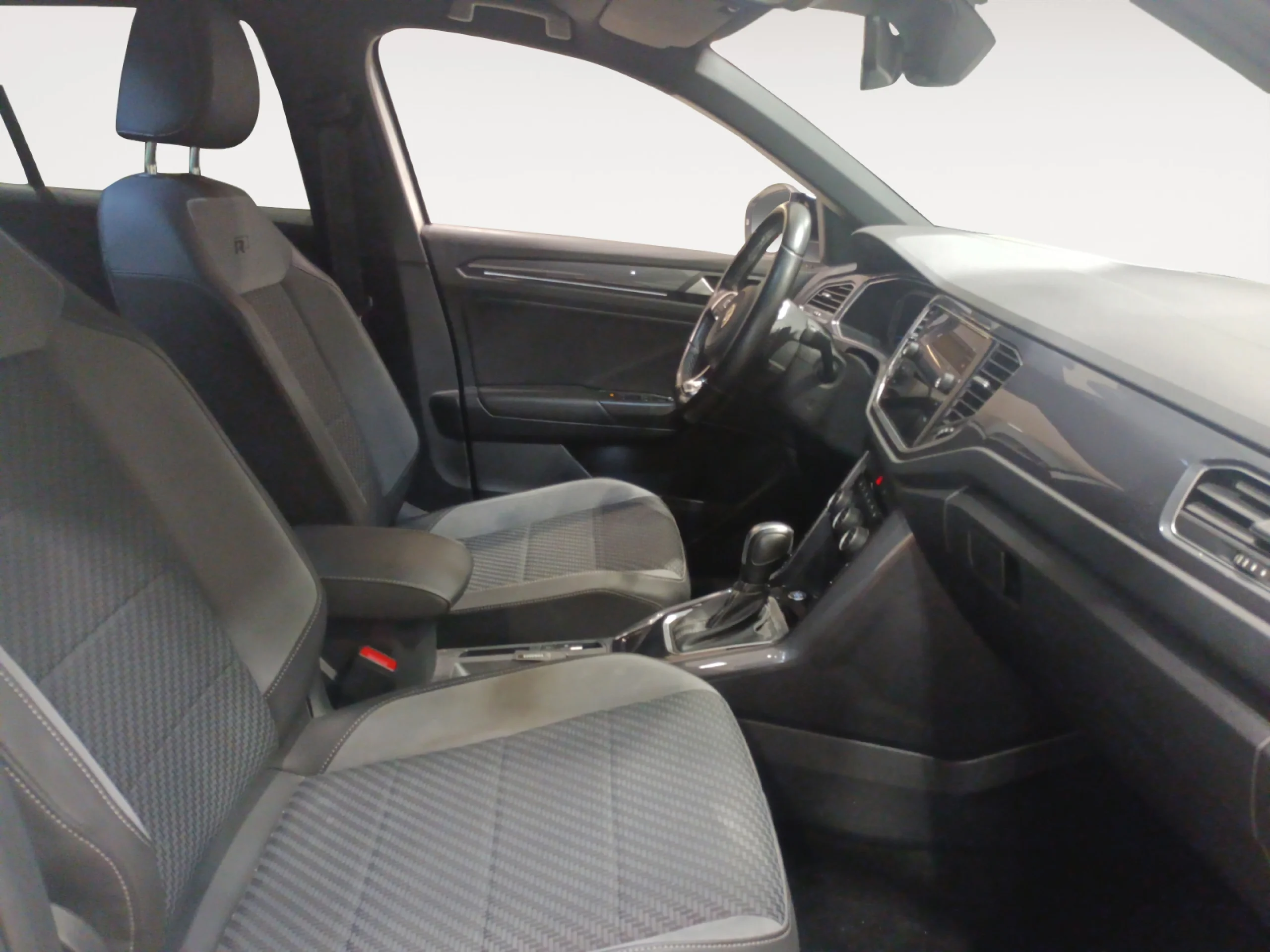 VOLKSWAGEN T ROC SPORT 1.5 TSI 110KW (150CV) DSG - Foto 5