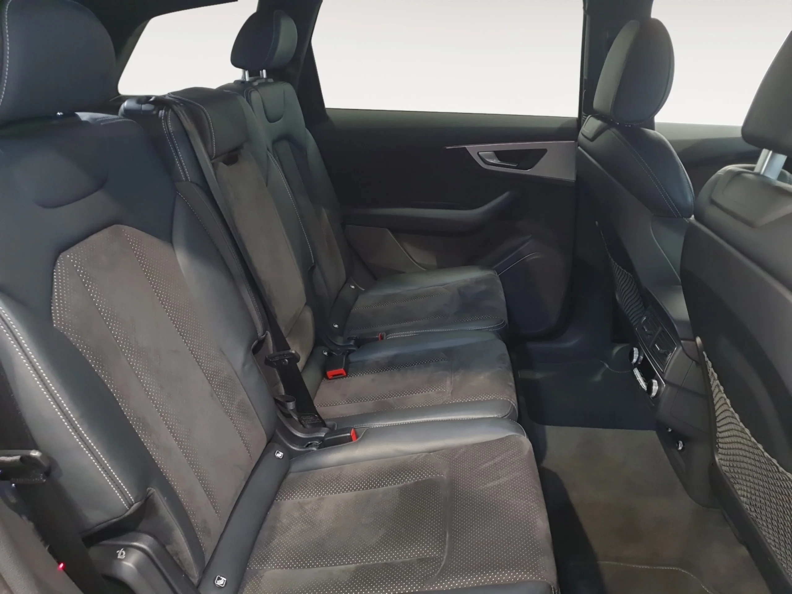 AUDI Q7 BLACK LINE 45 TDI 170KW (232CV) QUA. TI. - Foto 9