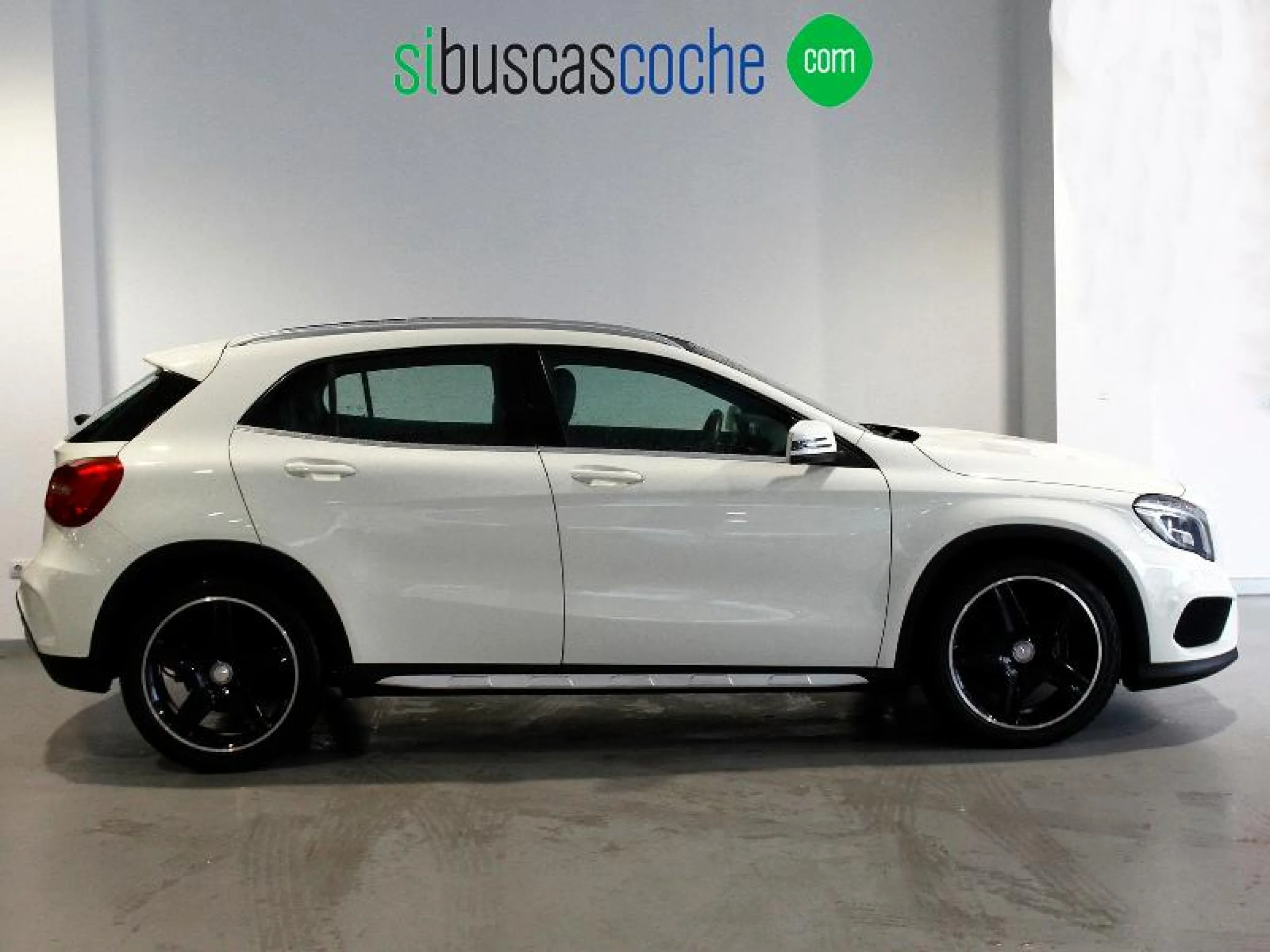 MERCEDES-BENZ Clase gla GLA 200 CDI AMG LINE - Foto 3