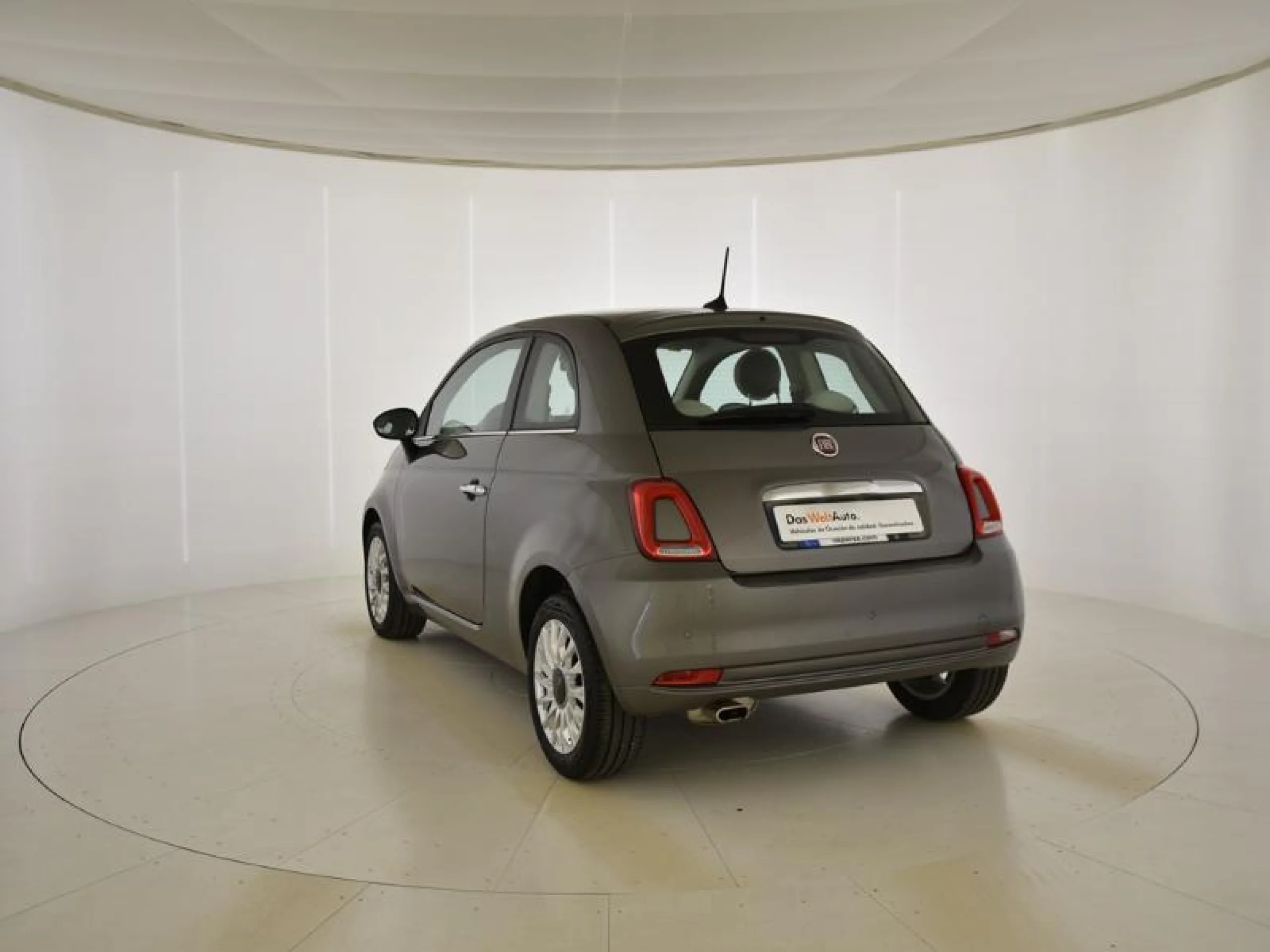 FIAT 500 LOUNGE 1.2 8V 51KW (69 CV) - Foto 2