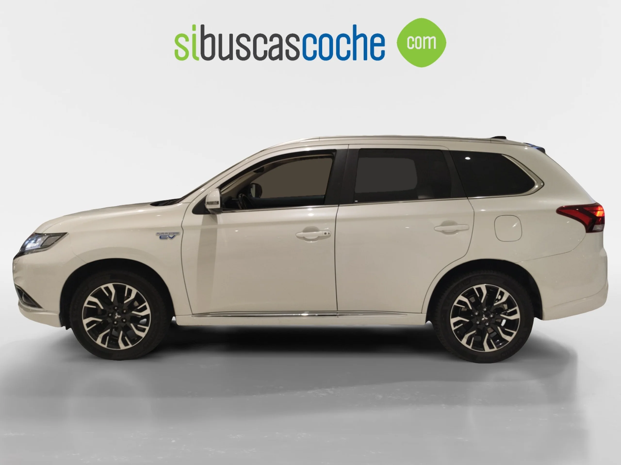 Mitsubishi OUTLANDER 2.0 PHWV KAITEKI AUTO 4WD - Foto 3