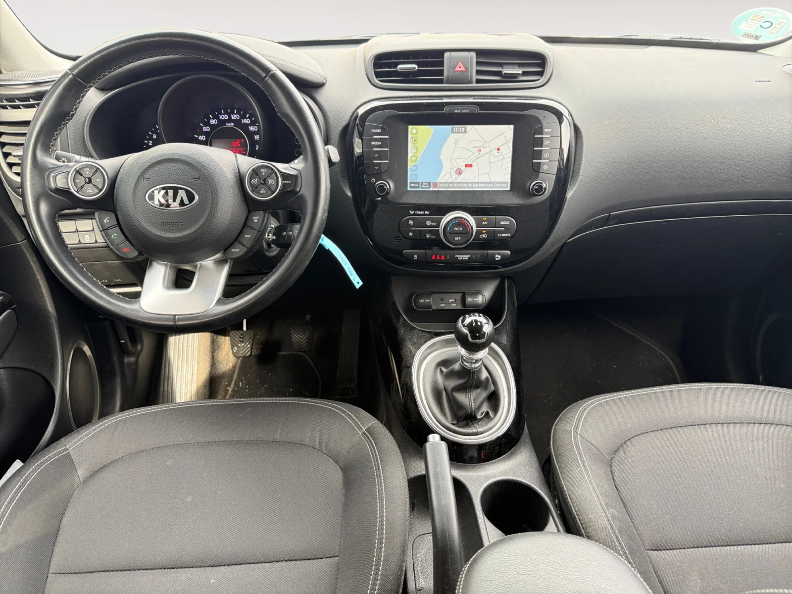 KIA Soul 1.6 CRDI 136CV DRIVE DCT - Foto 4