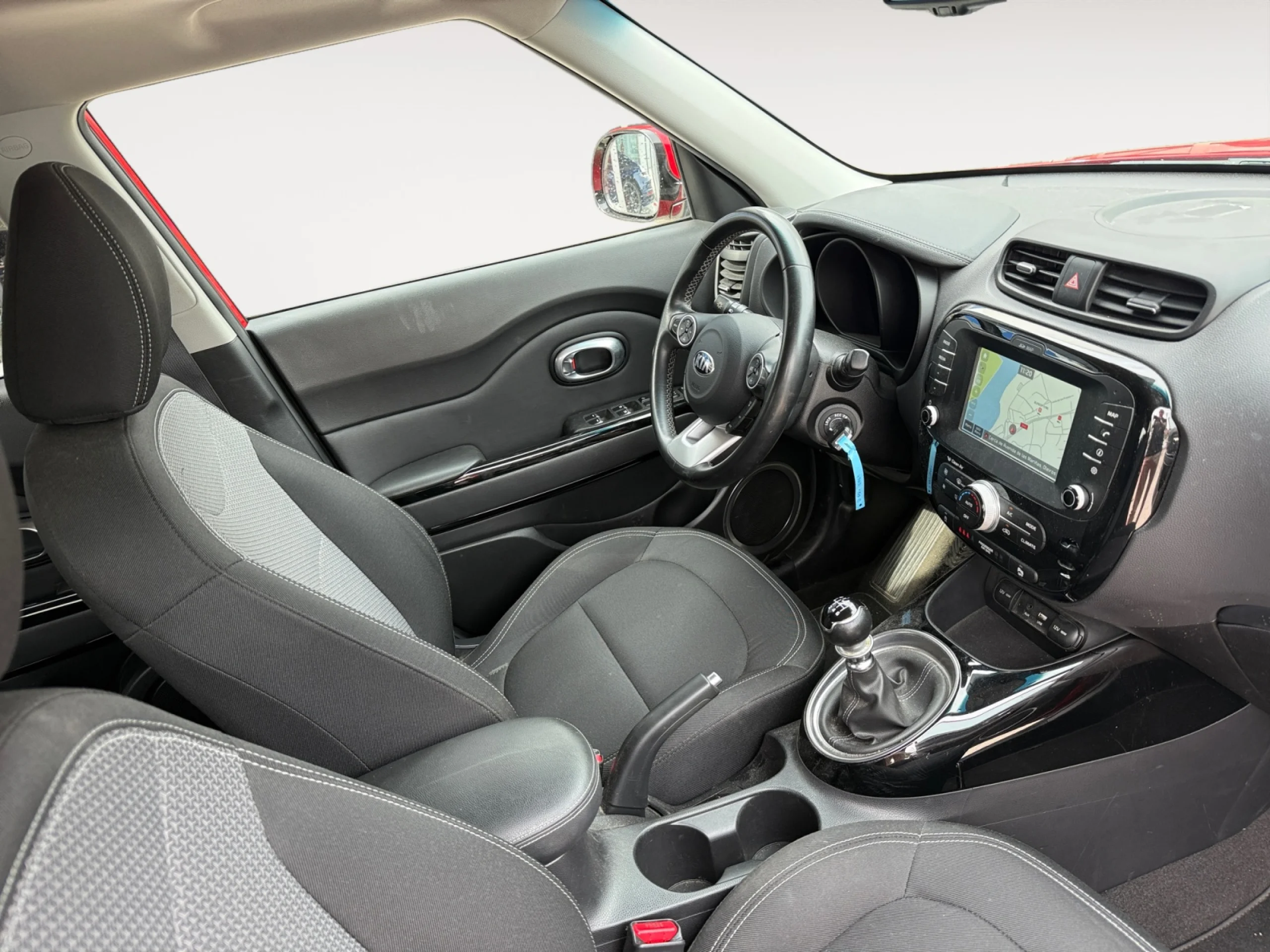 KIA Soul 1.6 CRDI 136CV DRIVE DCT - Foto 5