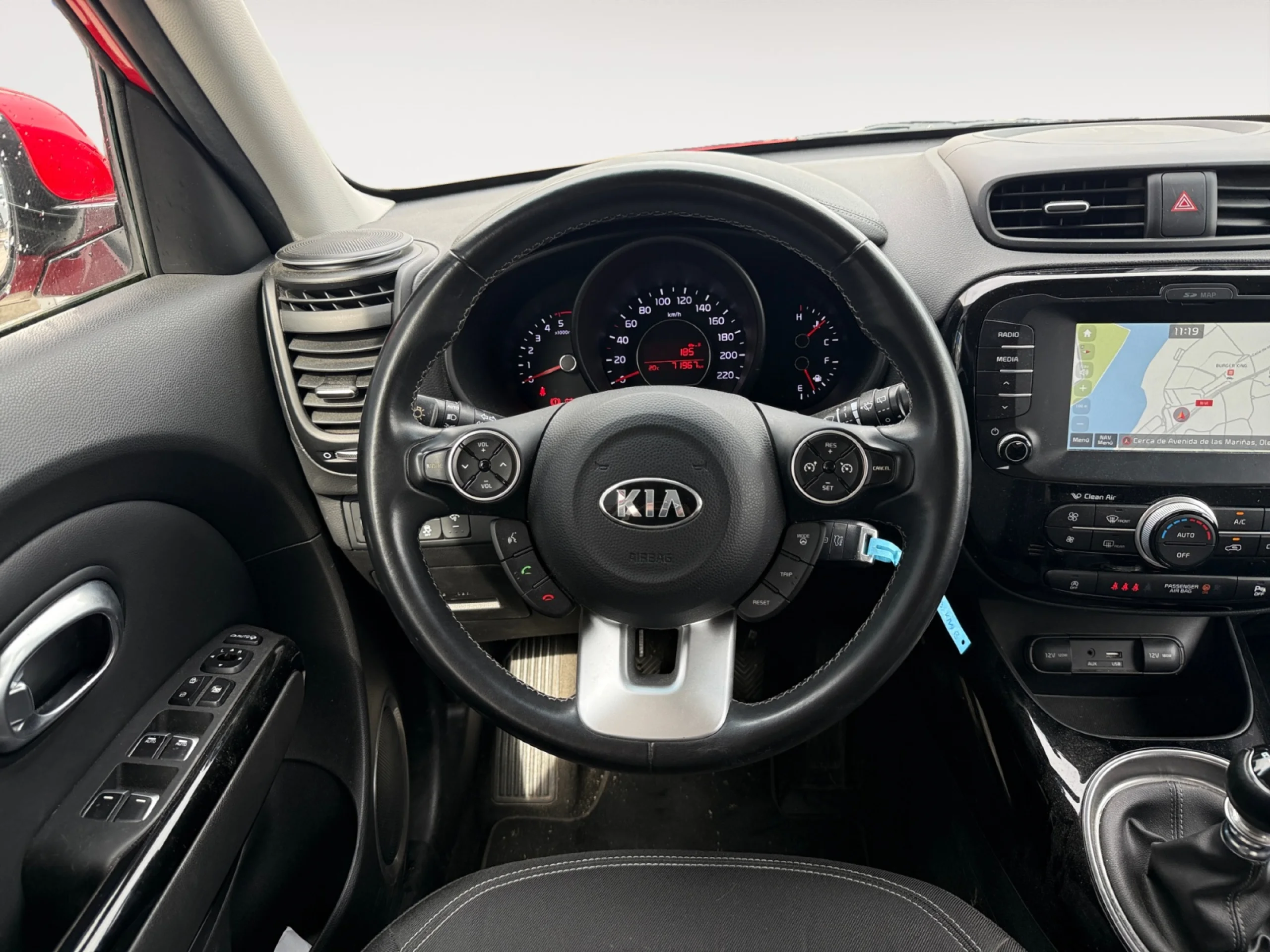 KIA Soul 1.6 CRDI 136CV DRIVE DCT - Foto 11