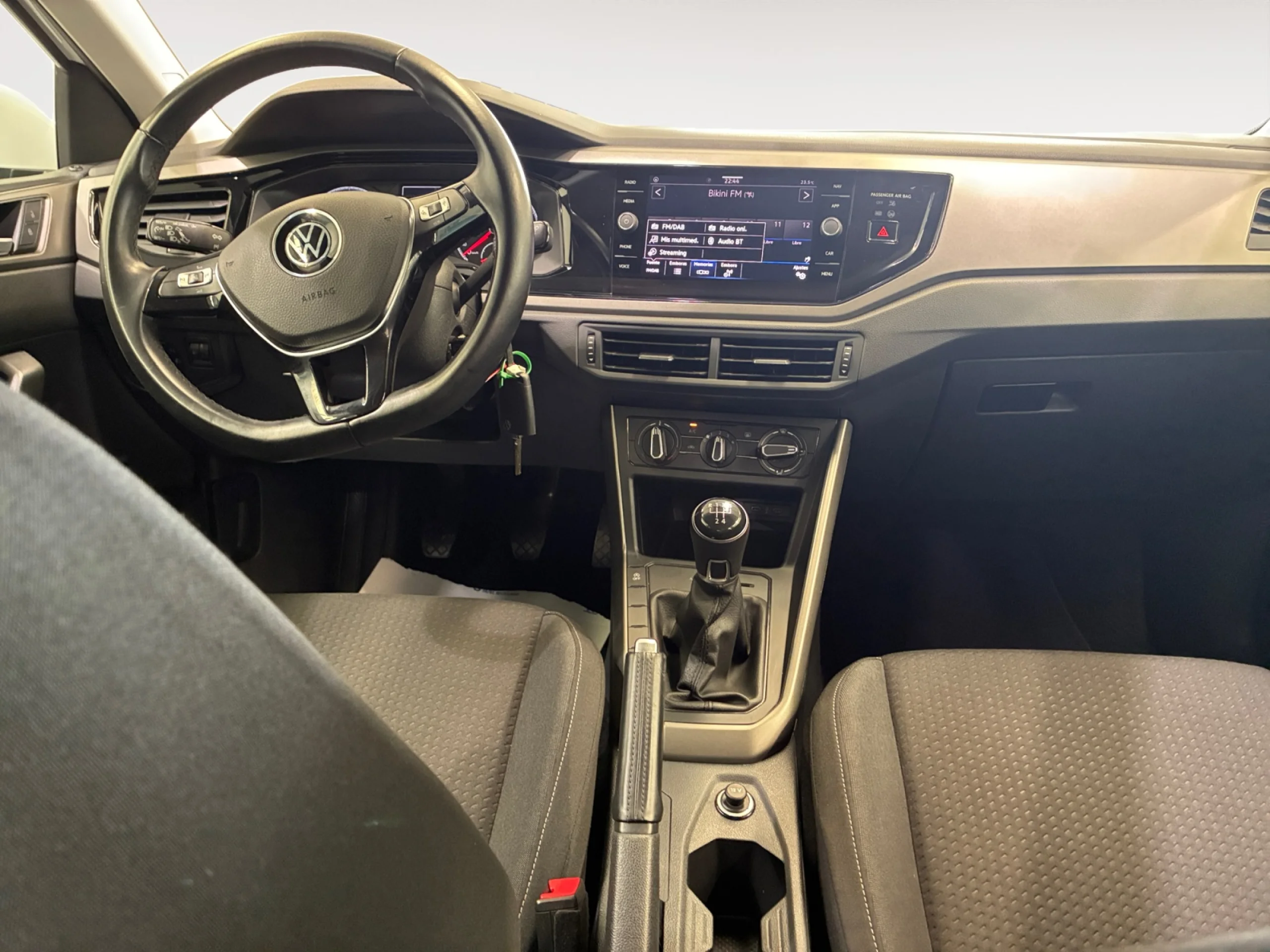 VOLKSWAGEN POLO ADVANCE 1.0 59KW (80CV) - Foto 4