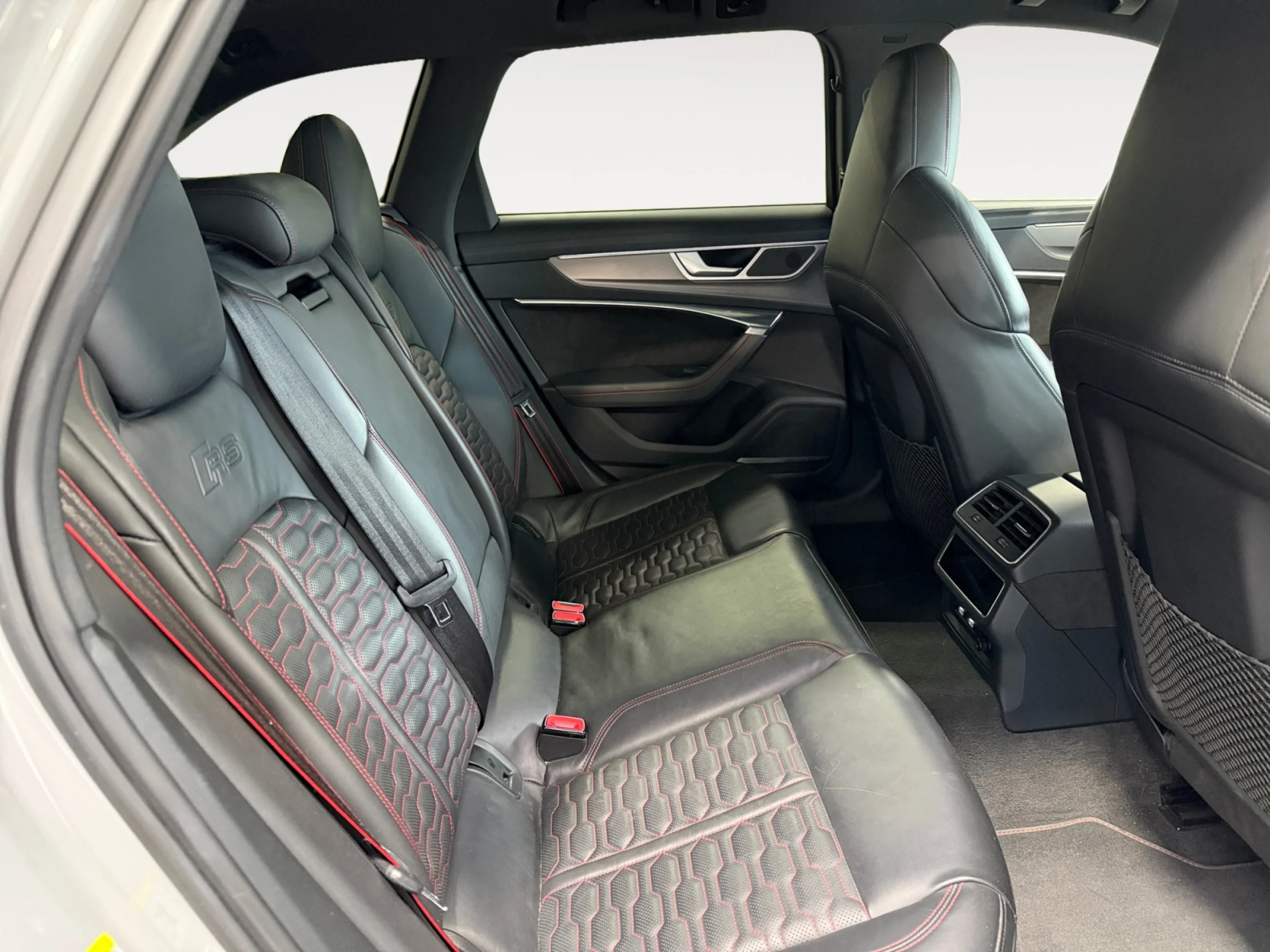AUDI A6 RS 6 AVANT TFSI QUATTRO - Foto 6