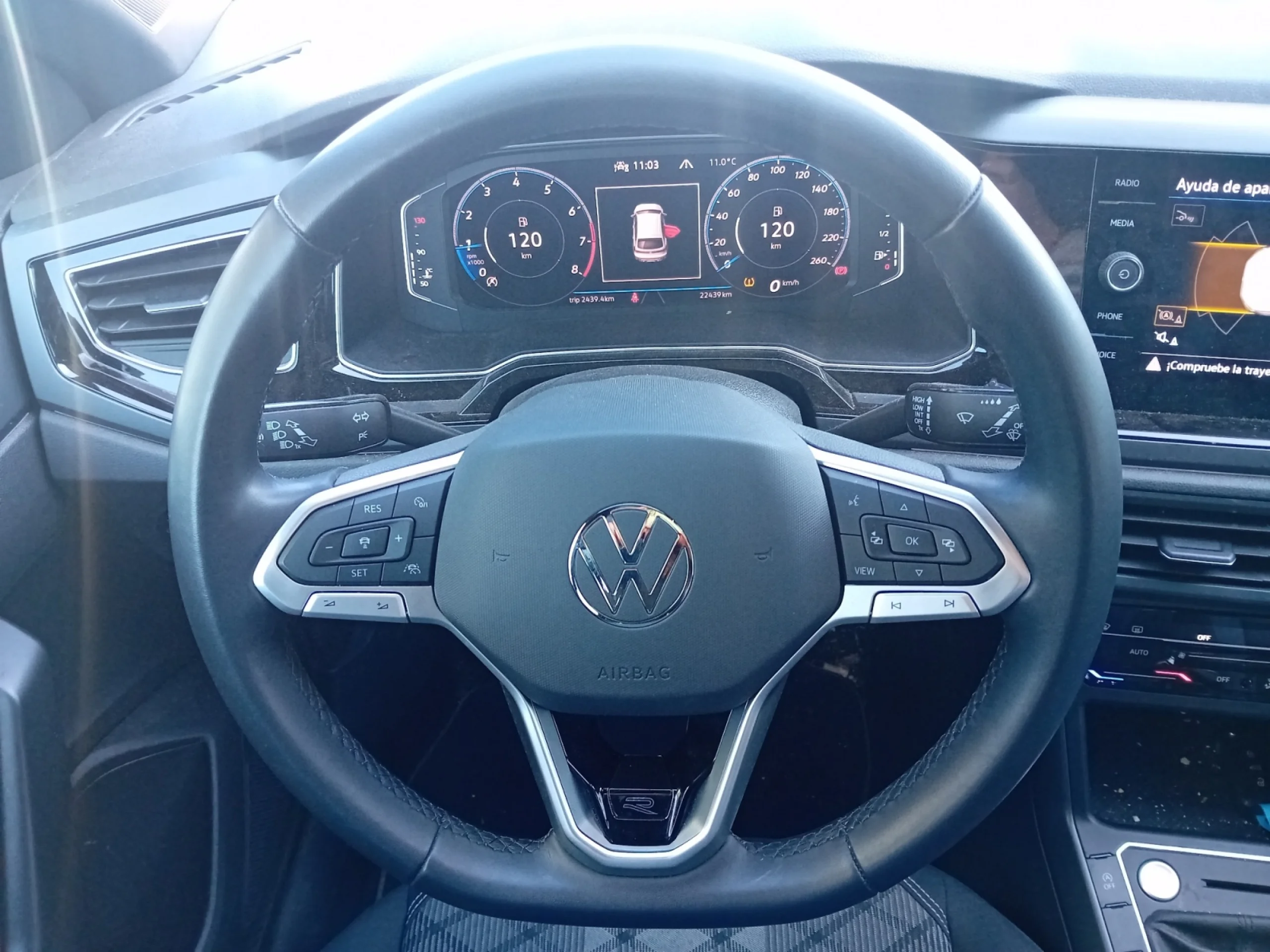 VOLKSWAGEN TAIGO R LINE 1.0 TSI 81KW (110CV) - Foto 11