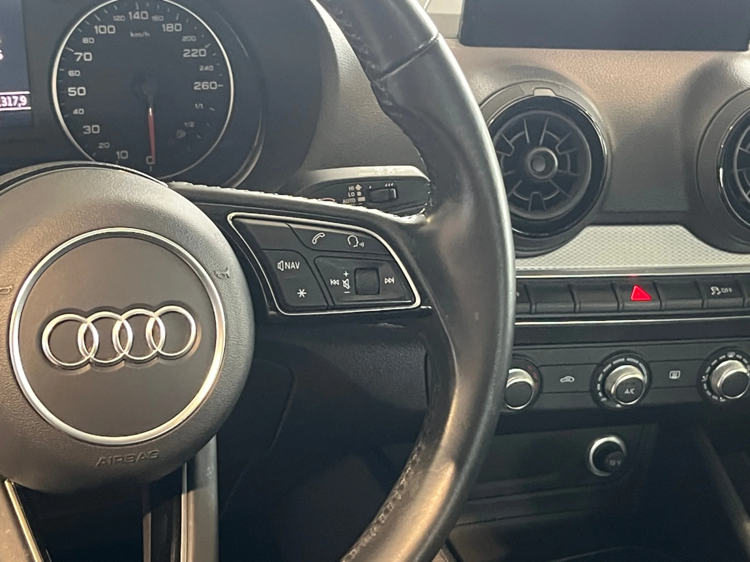 AUDI Q2 ADVANCED 30 TDI 85KW (116CV) - Foto 10