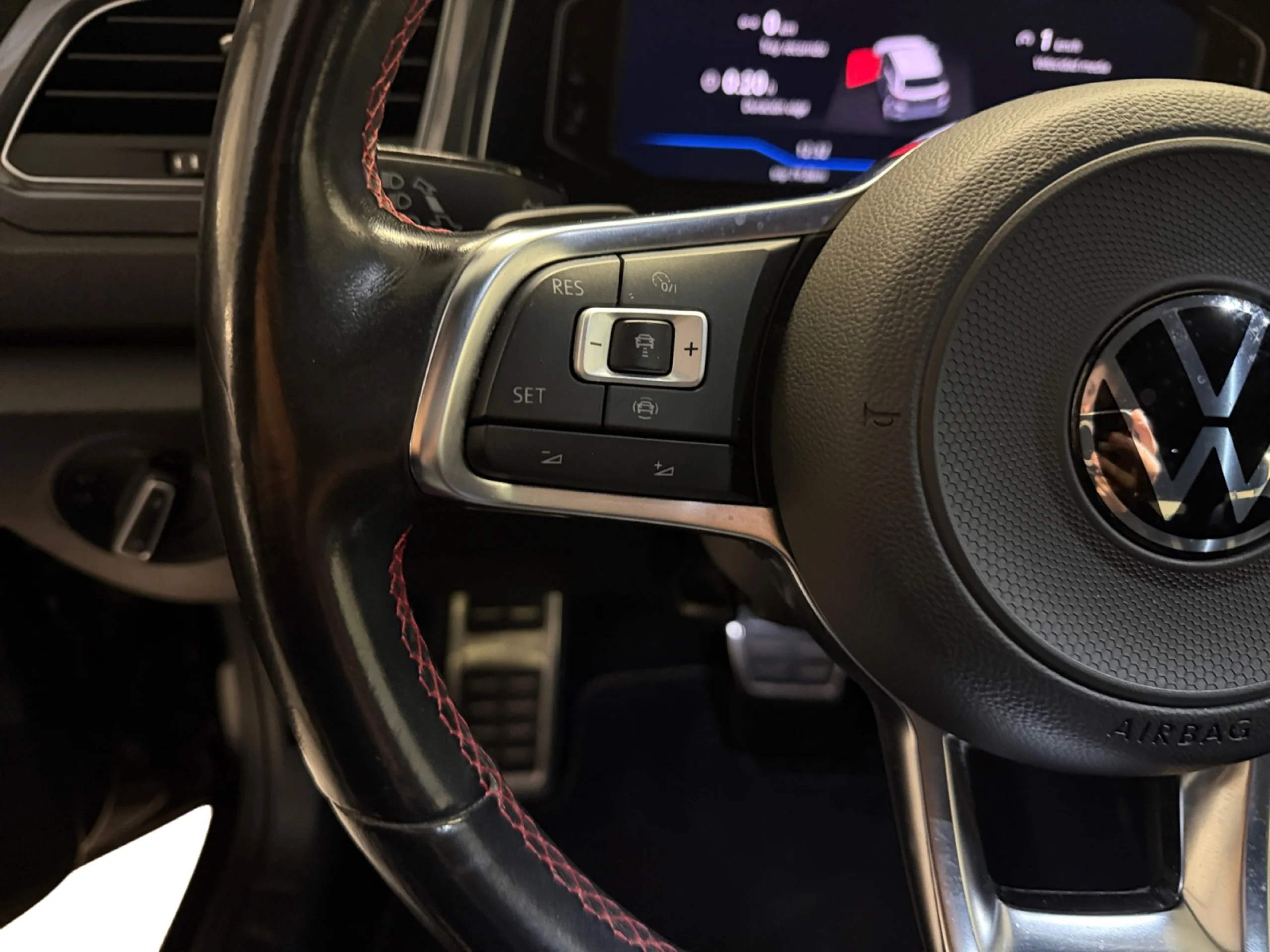 VOLKSWAGEN T ROC SPORT 1.5 TSI 110KW (150CV) DSG - Foto 11