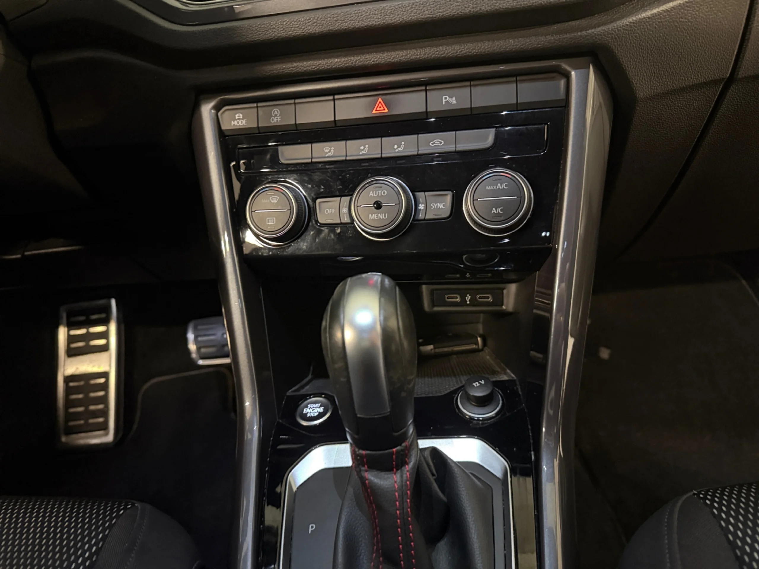 VOLKSWAGEN T ROC SPORT 1.5 TSI 110KW (150CV) DSG - Foto 16