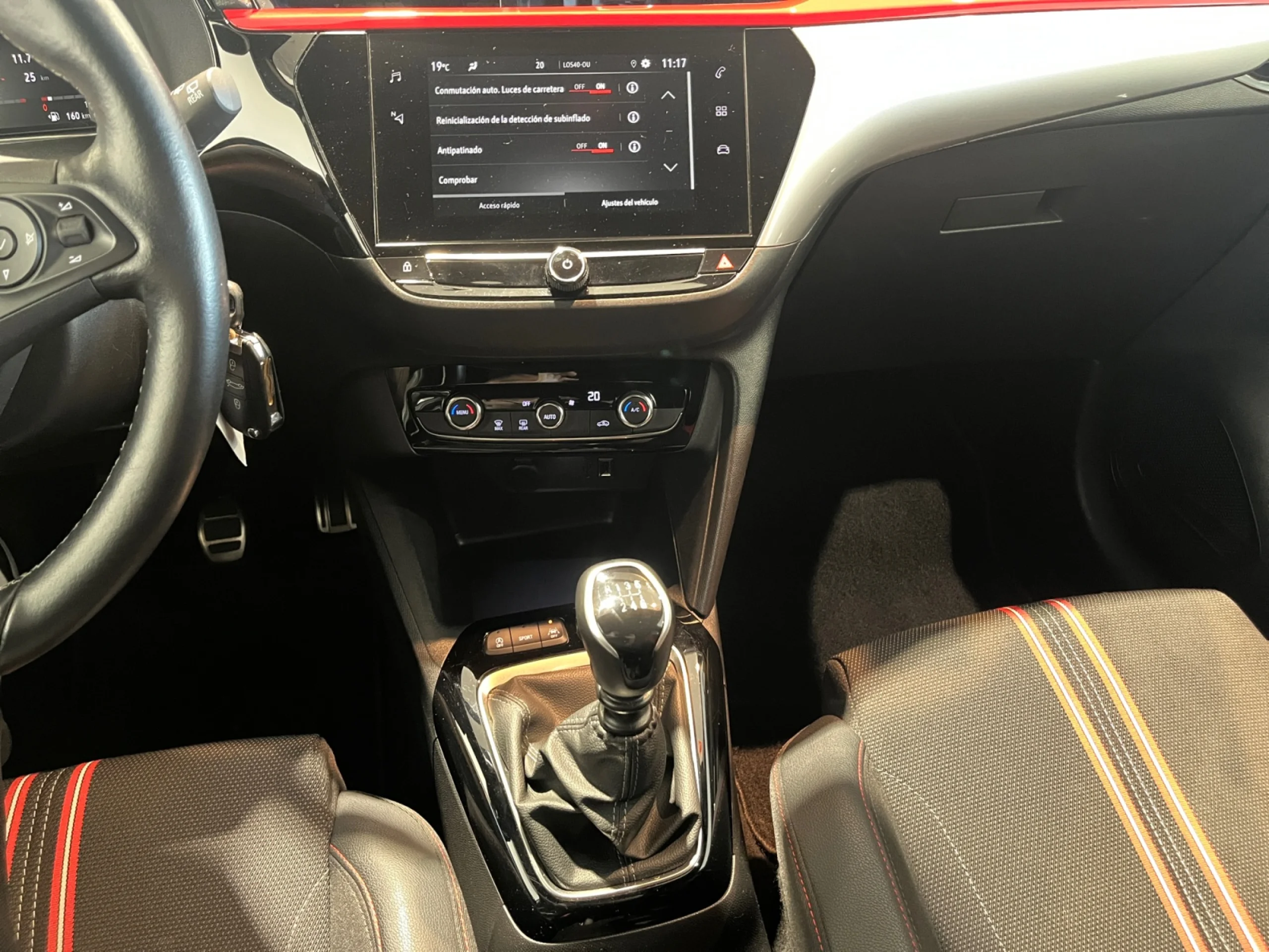 OPEL CORSA 1.5D DT 74KW (100CV) GS LINE - Foto 10