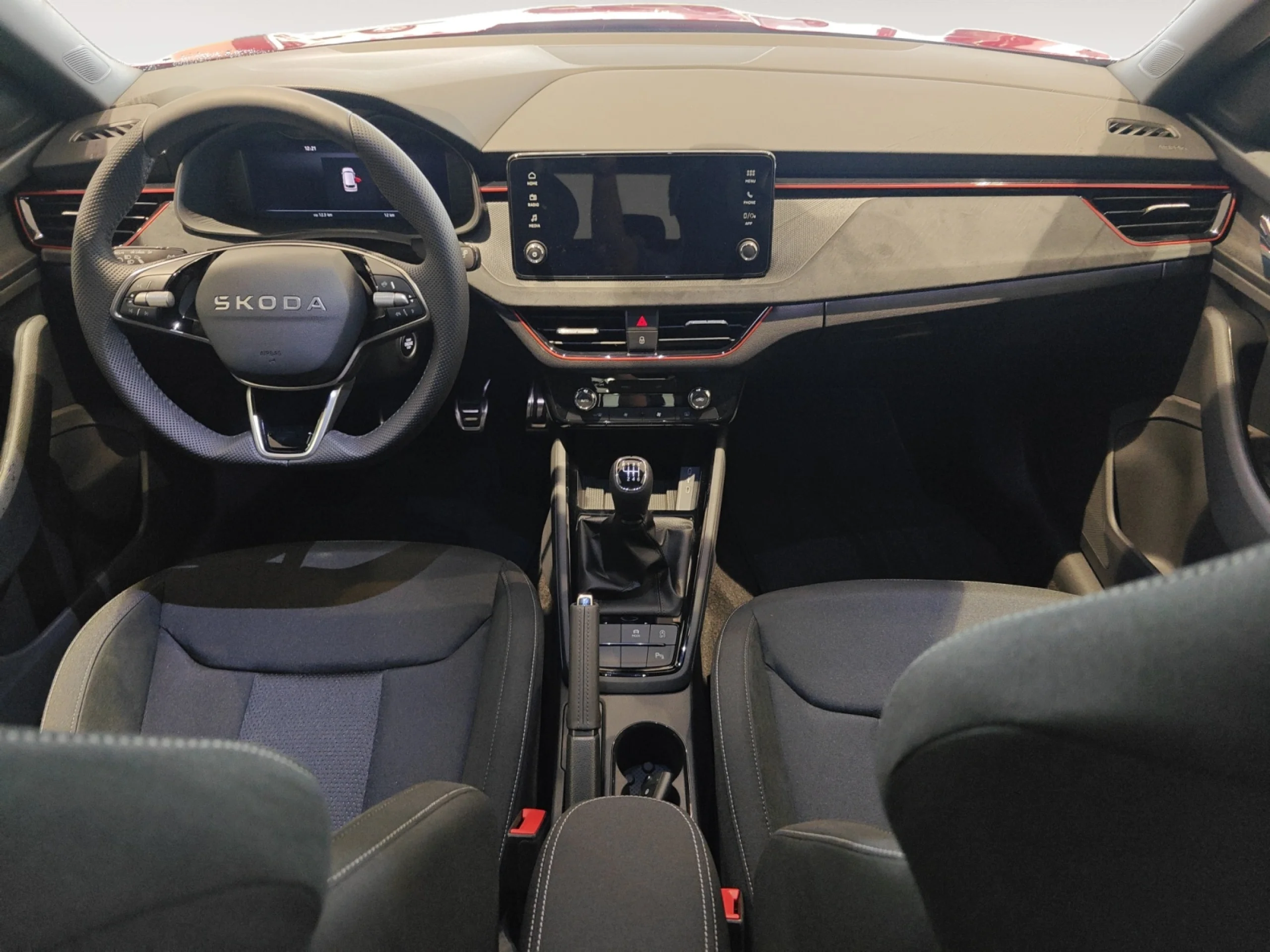 SKODA KAMIQ 1.0 TSI 85KW (115CV) SPORT - Foto 4