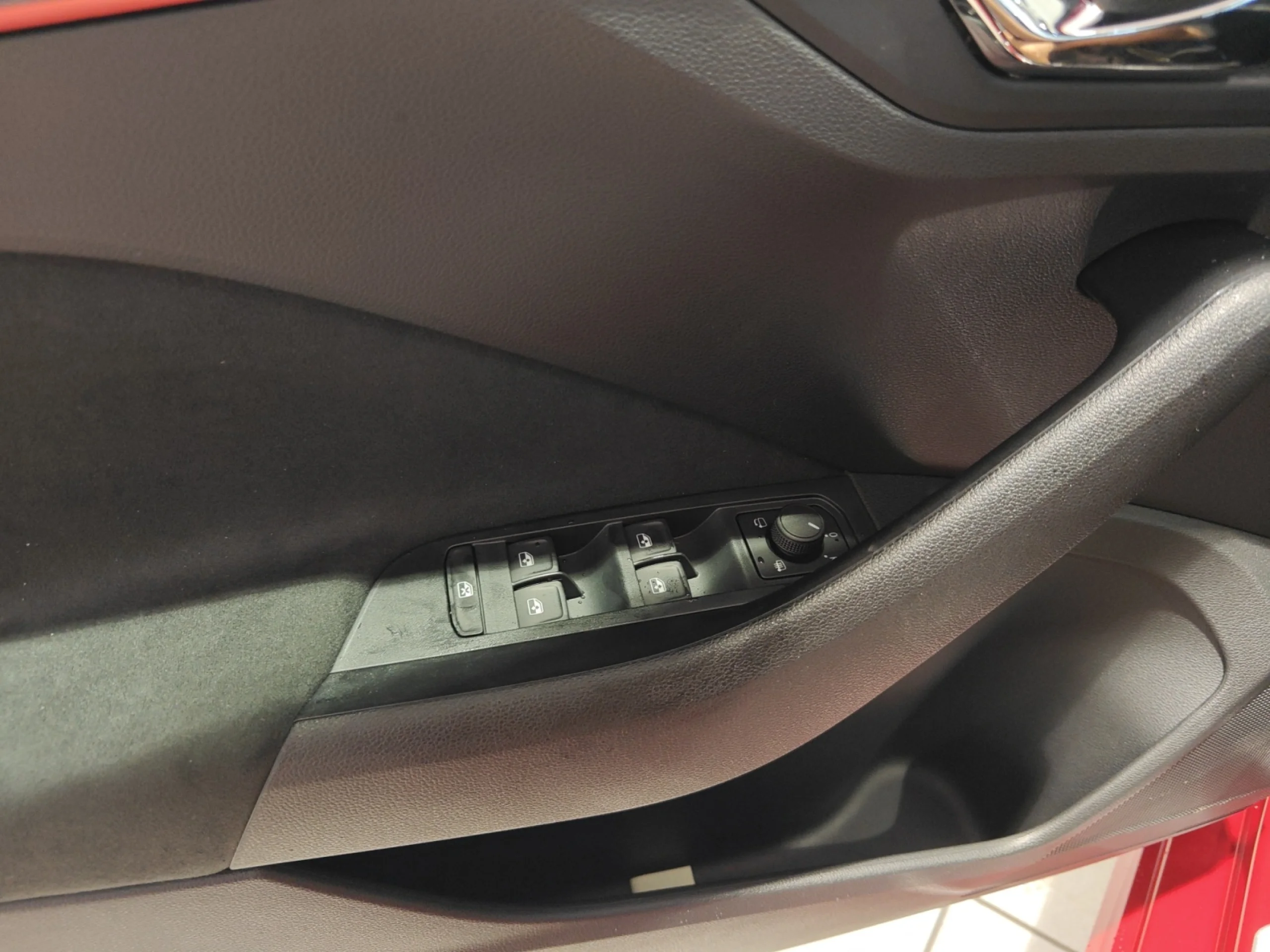 SKODA KAMIQ 1.0 TSI 85KW (115CV) SPORT - Foto 13