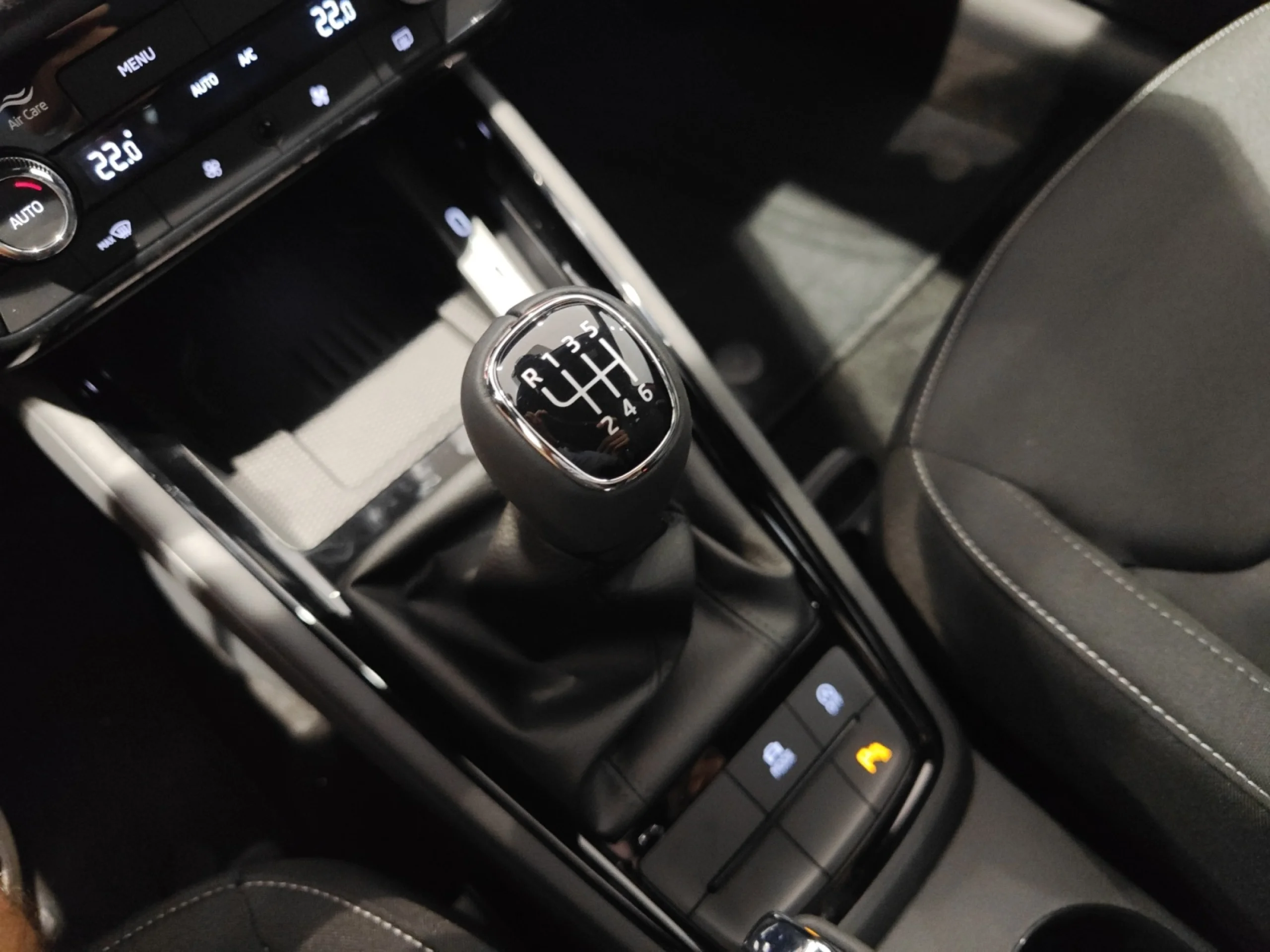 SKODA KAMIQ 1.0 TSI 85KW (115CV) SPORT - Foto 17