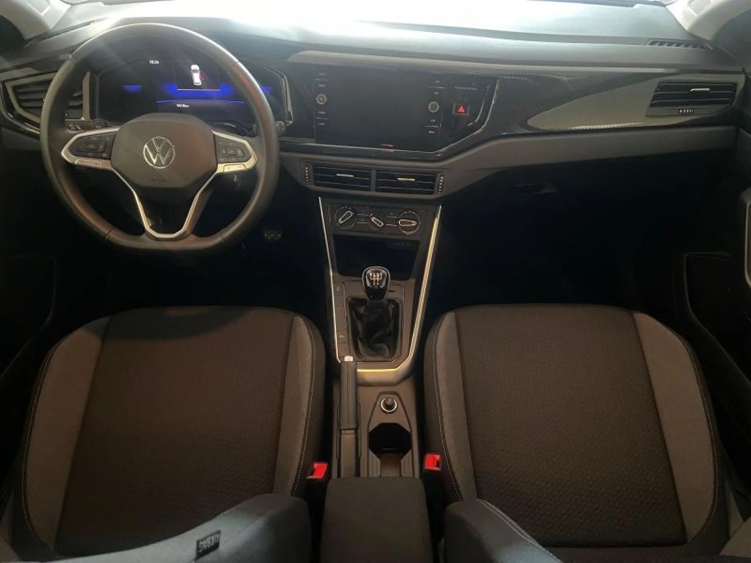 VOLKSWAGEN POLO LIFE 1.0 TSI 70KW (95CV) - Foto 4