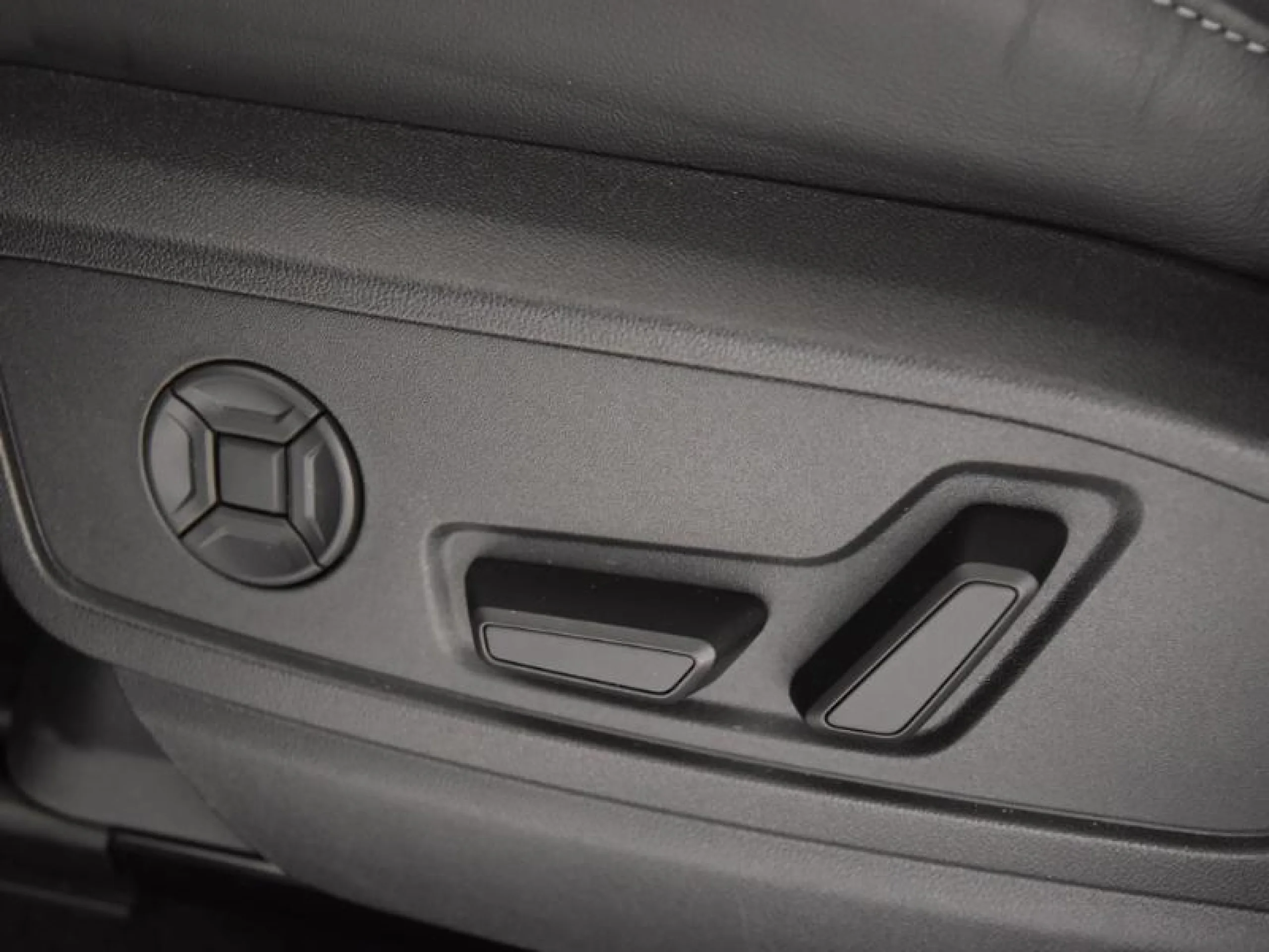 AUDI Q5 BLACK LINE E HYBRID QUATTRO 220KW S TR - Foto 12