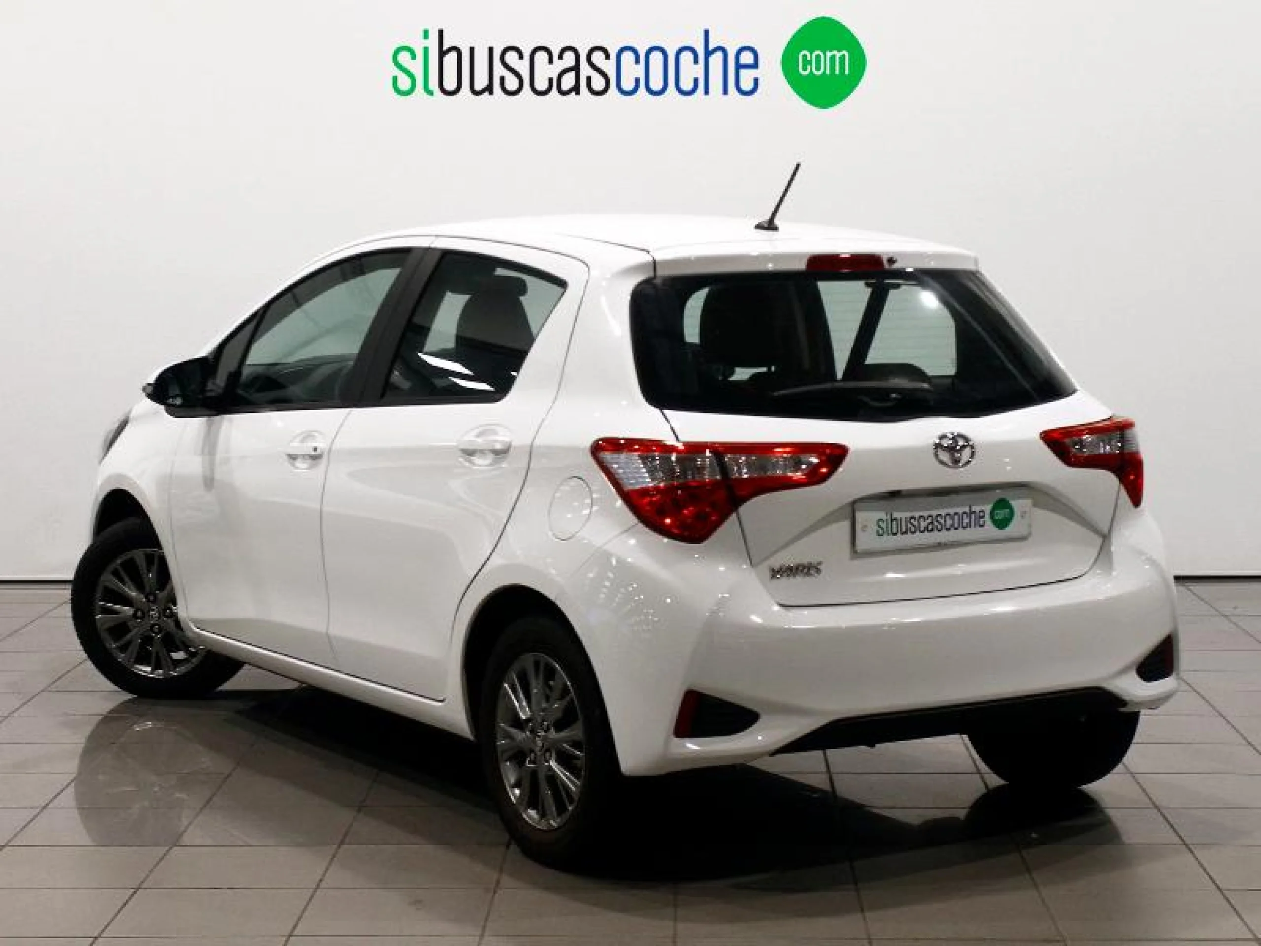 TOYOTA Yaris 1.5 110 ACTIVE - Foto 2