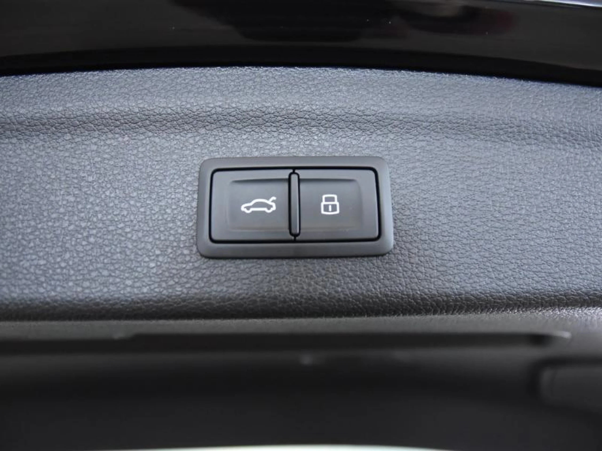 AUDI Q3 45 TFSI E 180KW S TRONIC ADVANCED - Foto 9