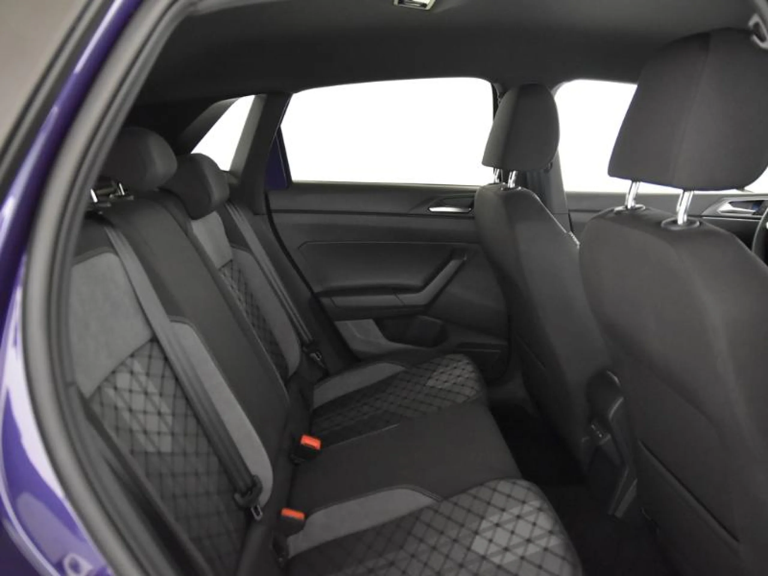 VOLKSWAGEN POLO POLO R LINE 1.0 TSI 70 KW (95 CV)  5 VEL. - Foto 5