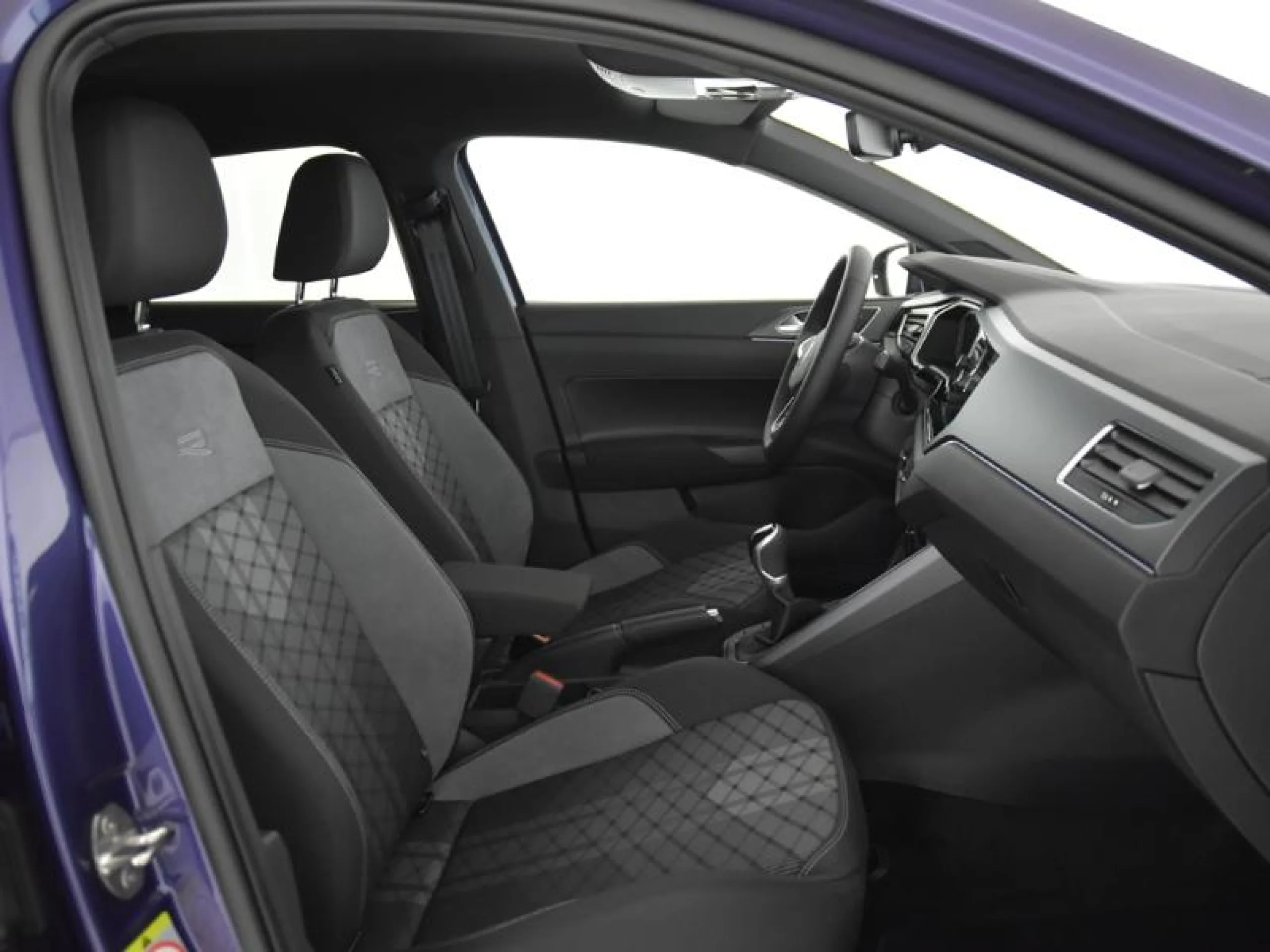 VOLKSWAGEN POLO POLO R LINE 1.0 TSI 70 KW (95 CV)  5 VEL. - Foto 6