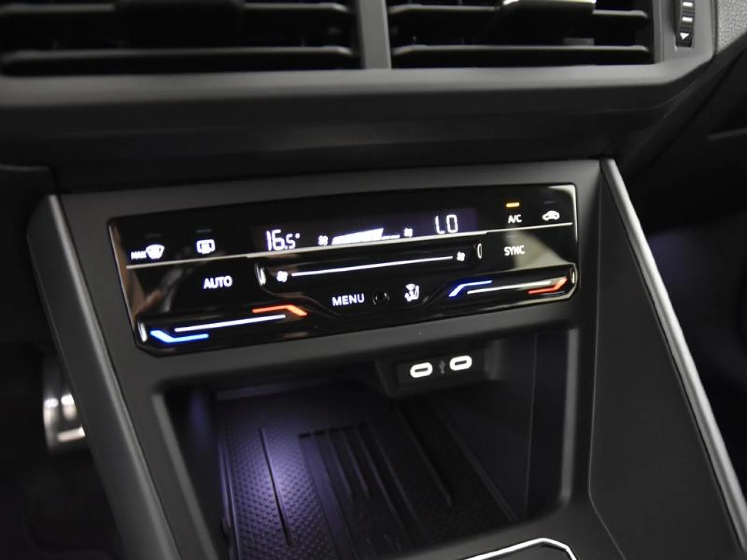 VOLKSWAGEN POLO POLO R LINE 1.0 TSI 70 KW (95 CV)  5 VEL. - Foto 11