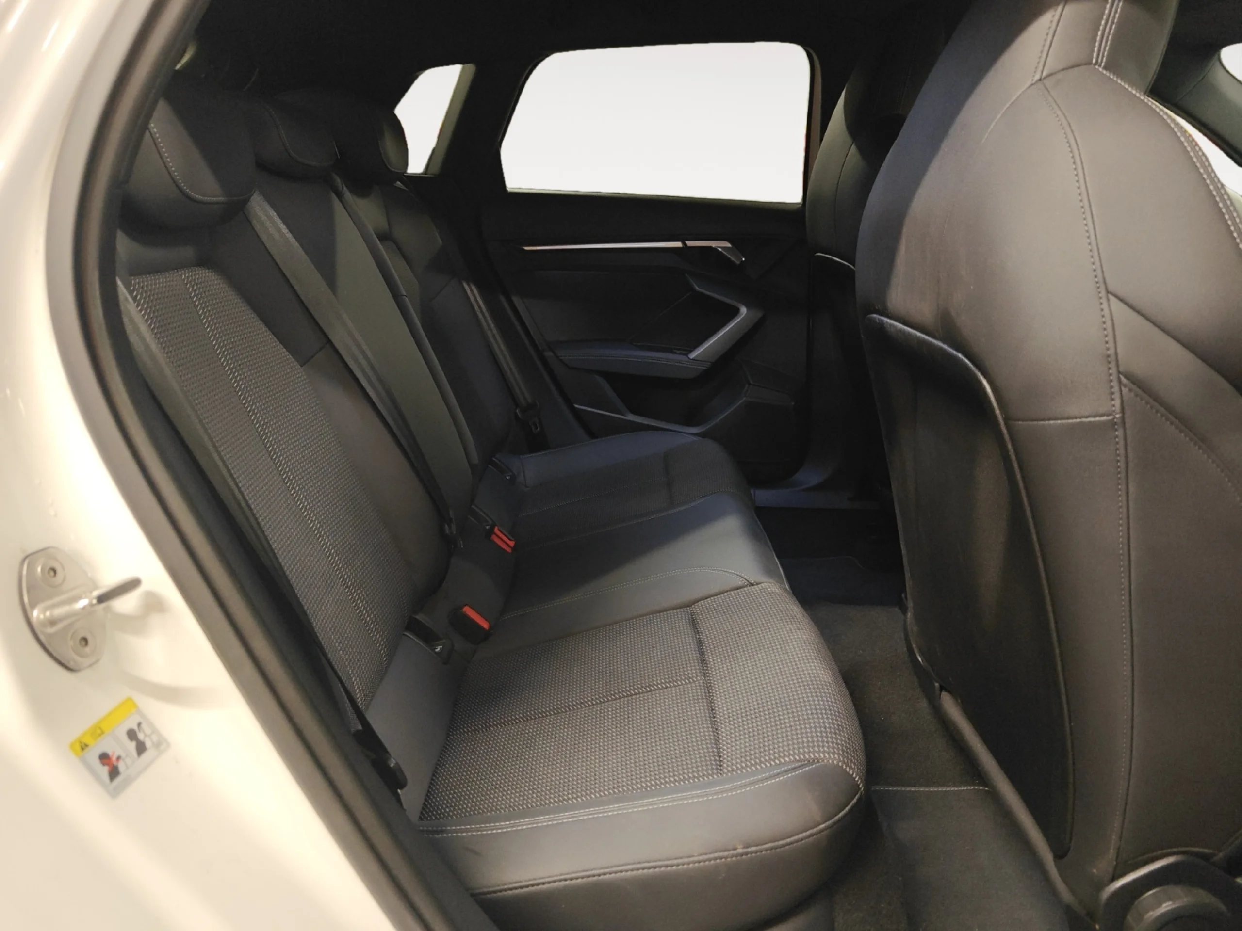 AUDI A3 SPORTBACK S LINE 40 TFSI E 150KW S TRON - Foto 6