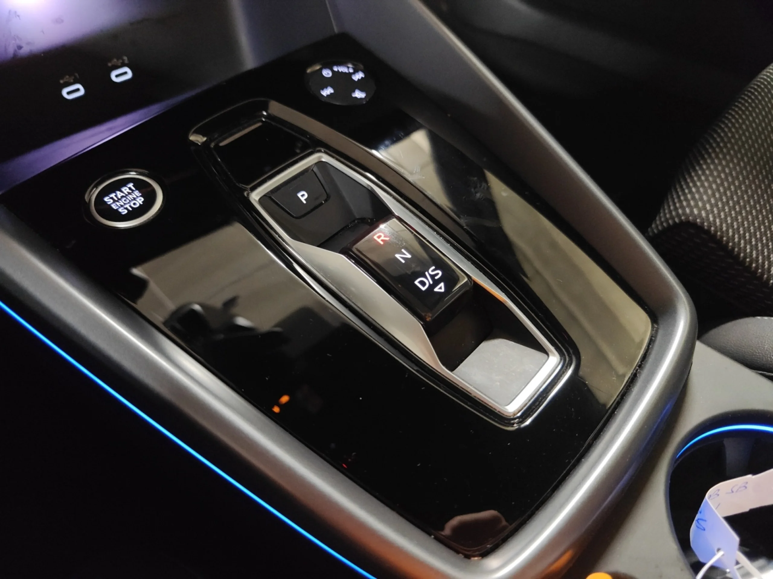 AUDI A3 SPORTBACK S LINE 40 TFSI E 150KW S TRON - Foto 17