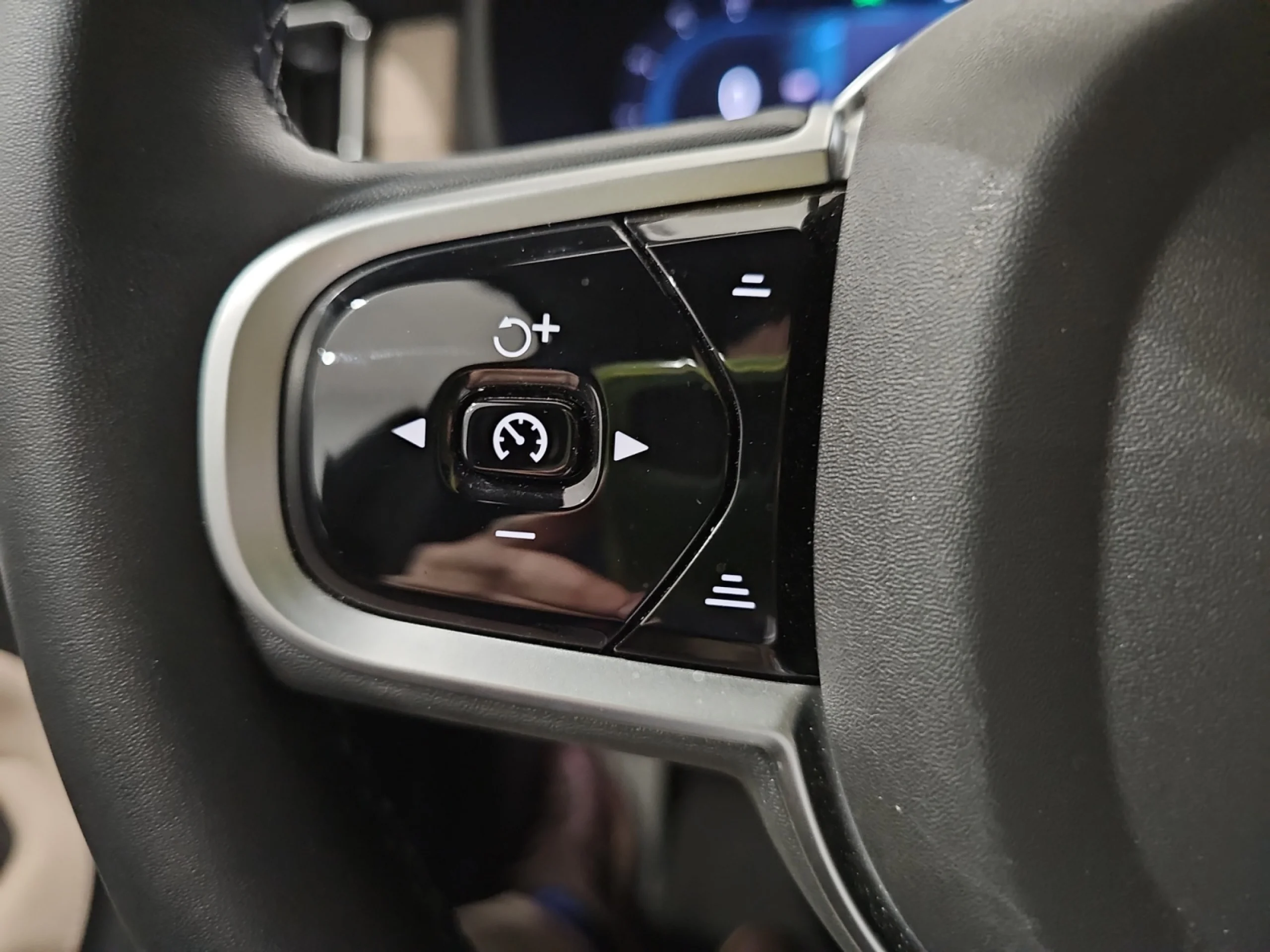 VOLVO XC90 2.0 T8 AWD CORE RECHARGE AUTO - Foto 12