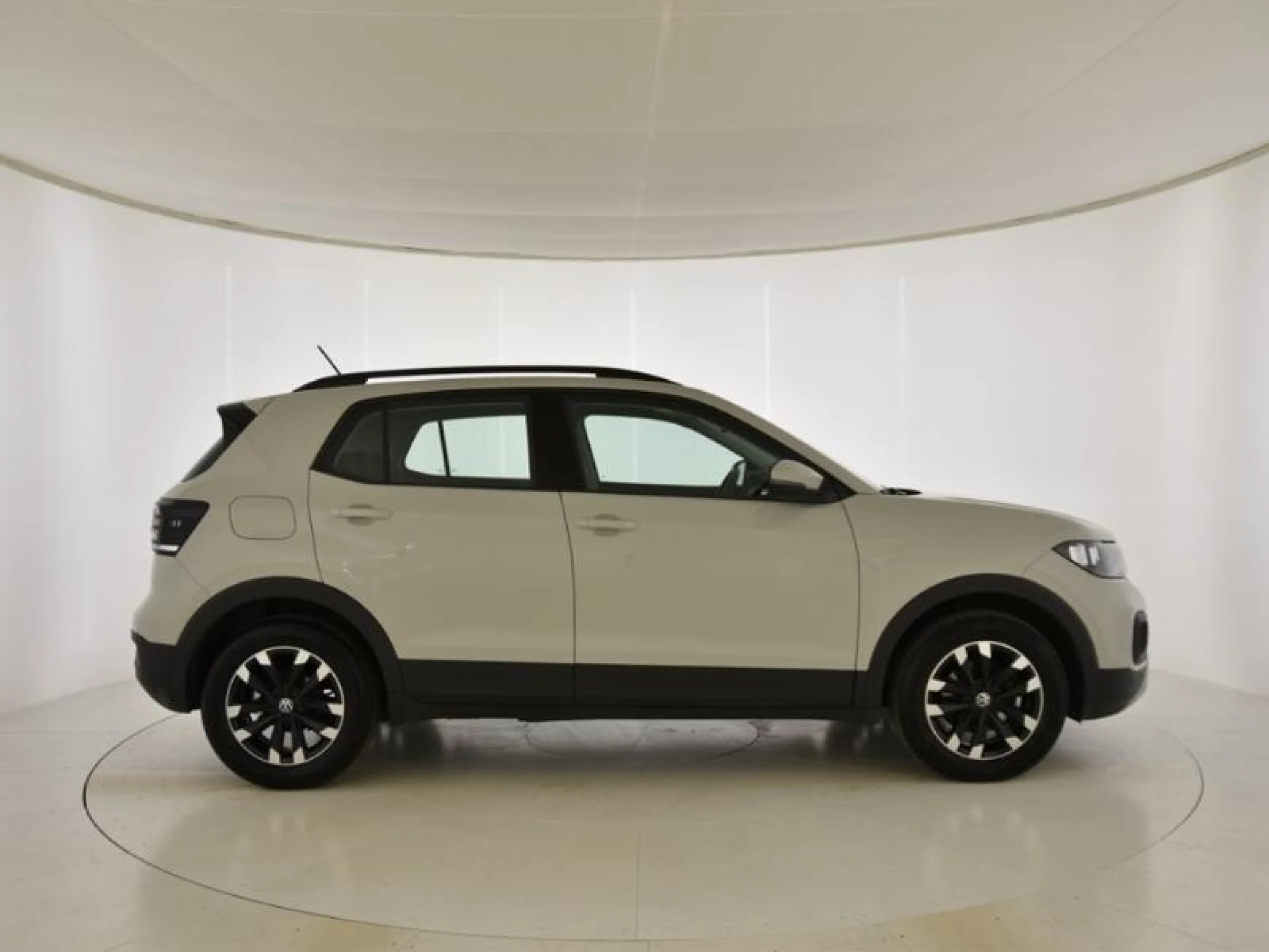 VOLKSWAGEN T CROSS ADVANCE 1.0 TSI 81KW (110CV) - Foto 3