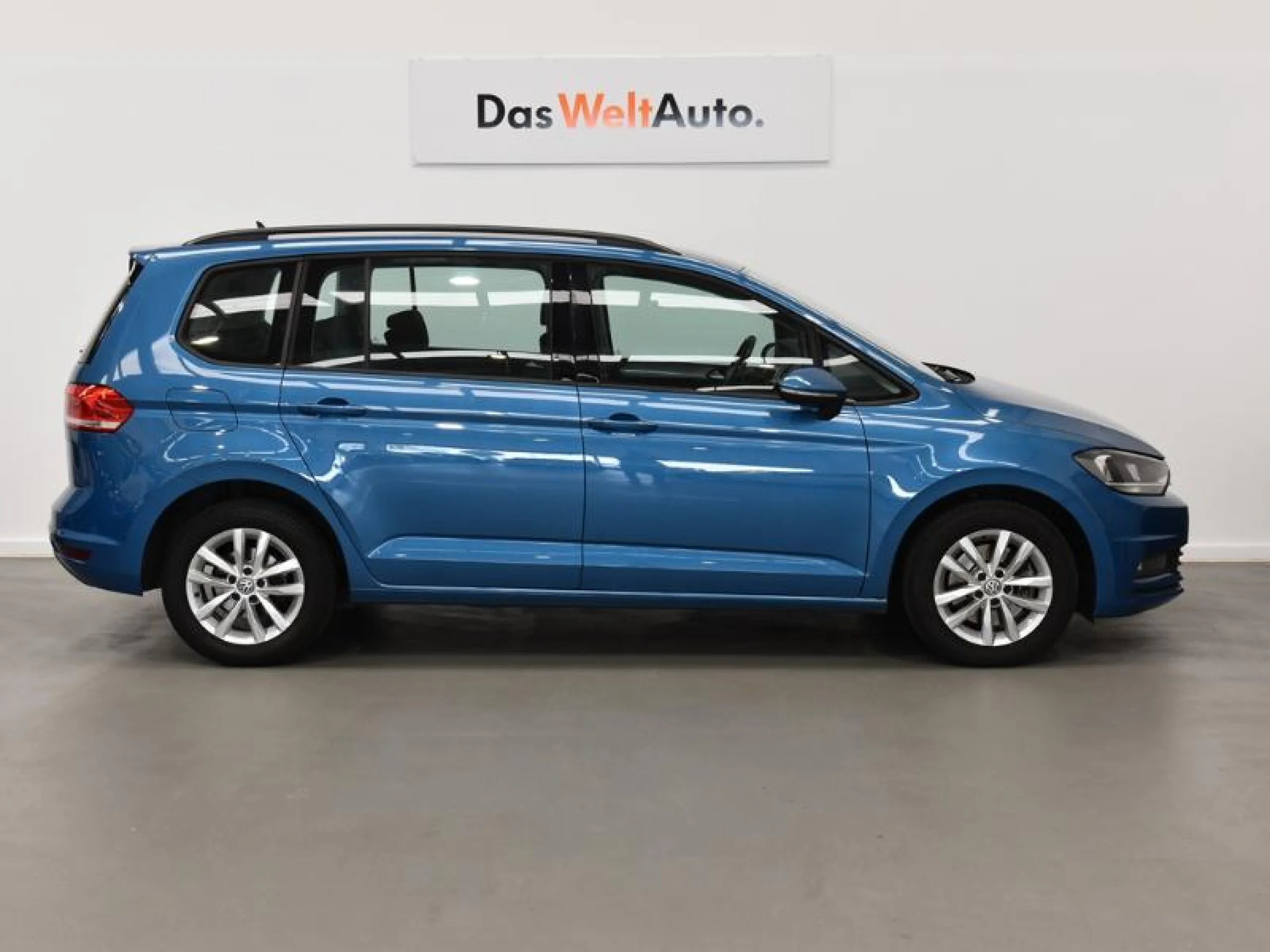 VOLKSWAGEN TOURAN BUSINESS & NAVI 1.6 TDI 85KW (115CV) - Foto 3