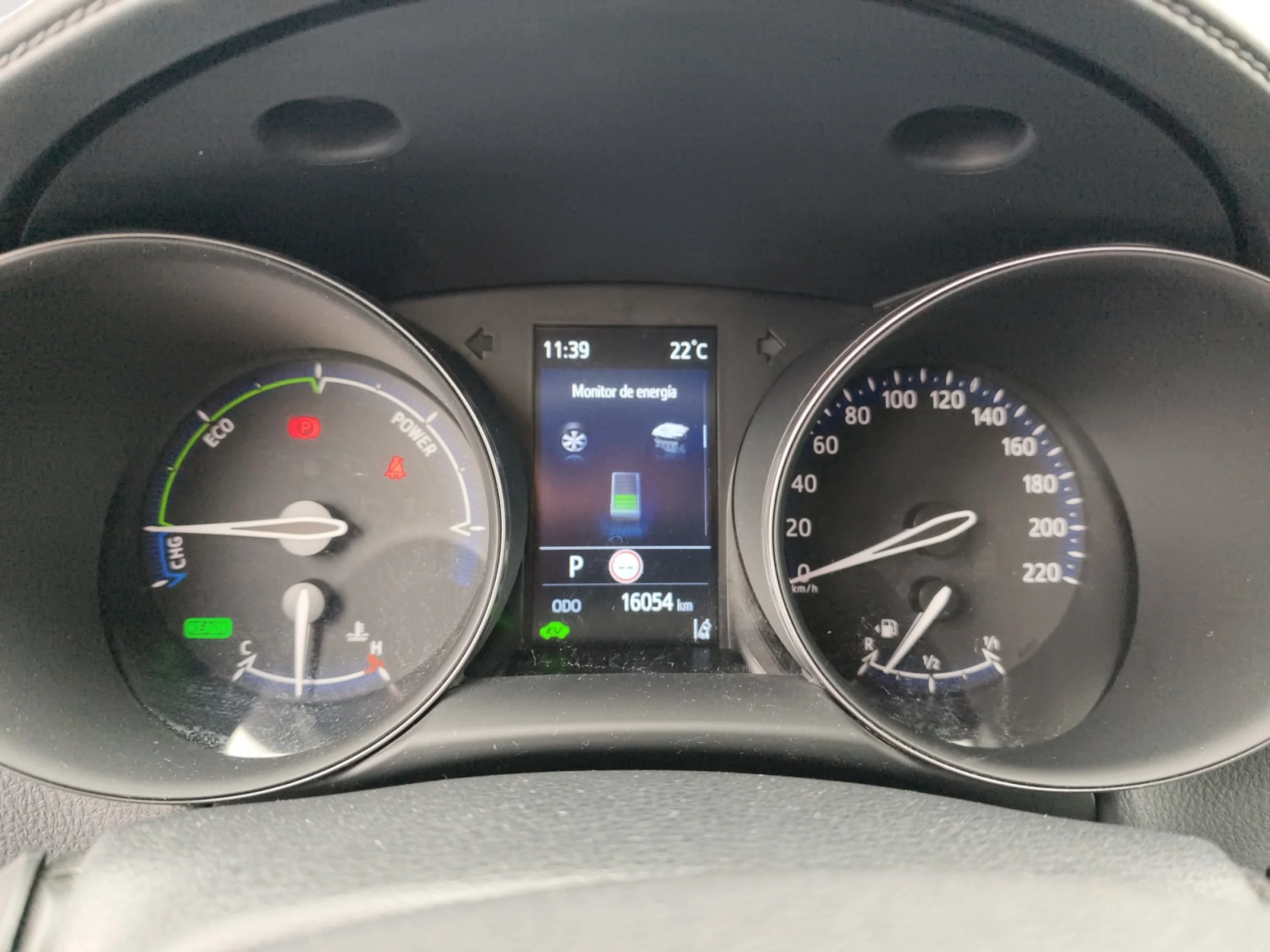 TOYOTA C HR 2.0 180H ADVANCE - Foto 10