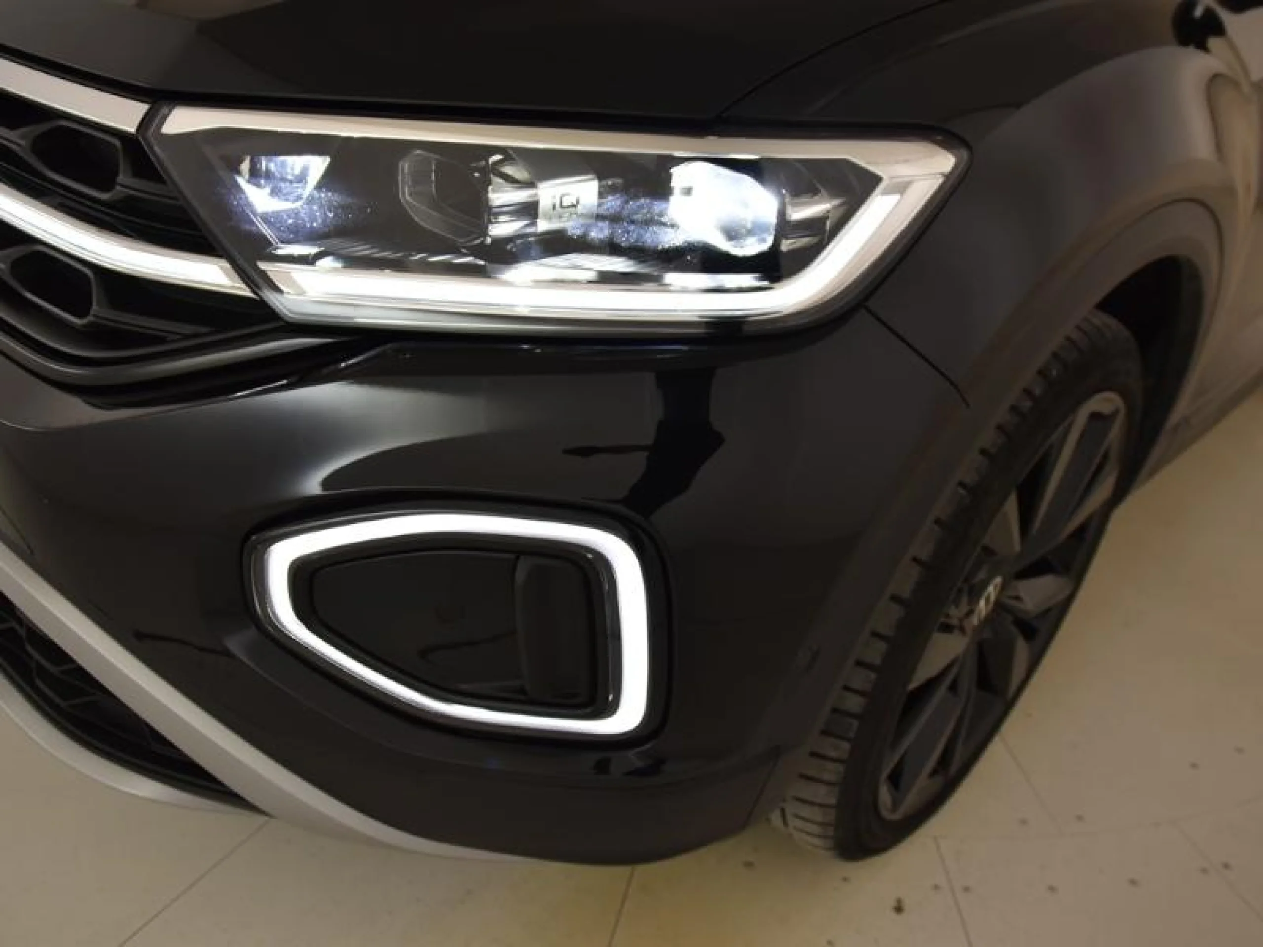 VOLKSWAGEN T ROC T ROC DARK LINE 1.0 TSI 85 KW (115 CV)  6 VEL. - Foto 20