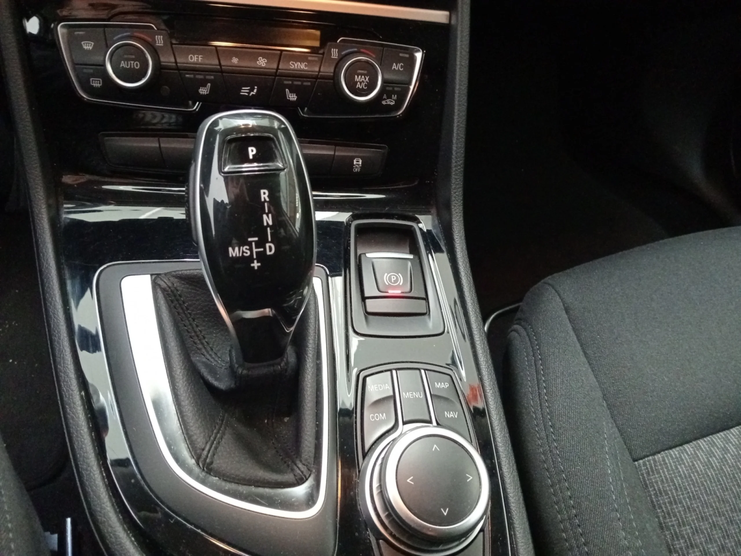 BMW SERIE 2 ACTIVE TOURER 218D - Foto 13