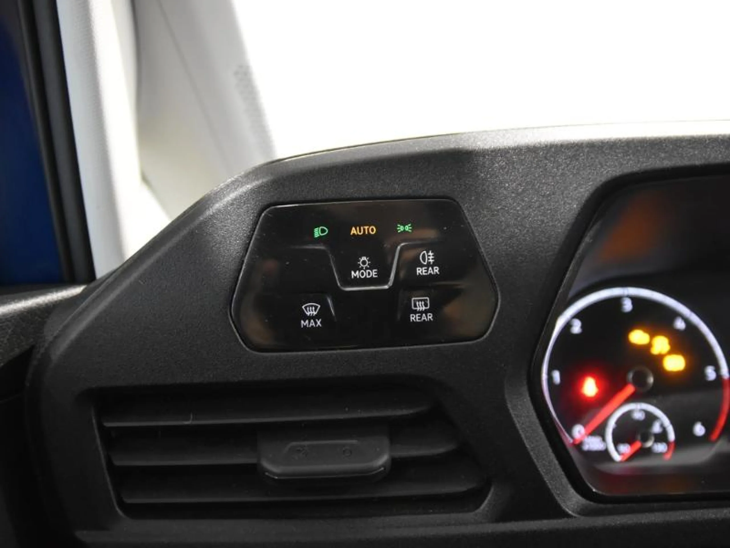 VW COMERCIALES Caddy CADDY CARGO MAXI MRW V2  2.0 TDI 75 KW (102 CV) 6 VEL. 2.300 - Foto 14