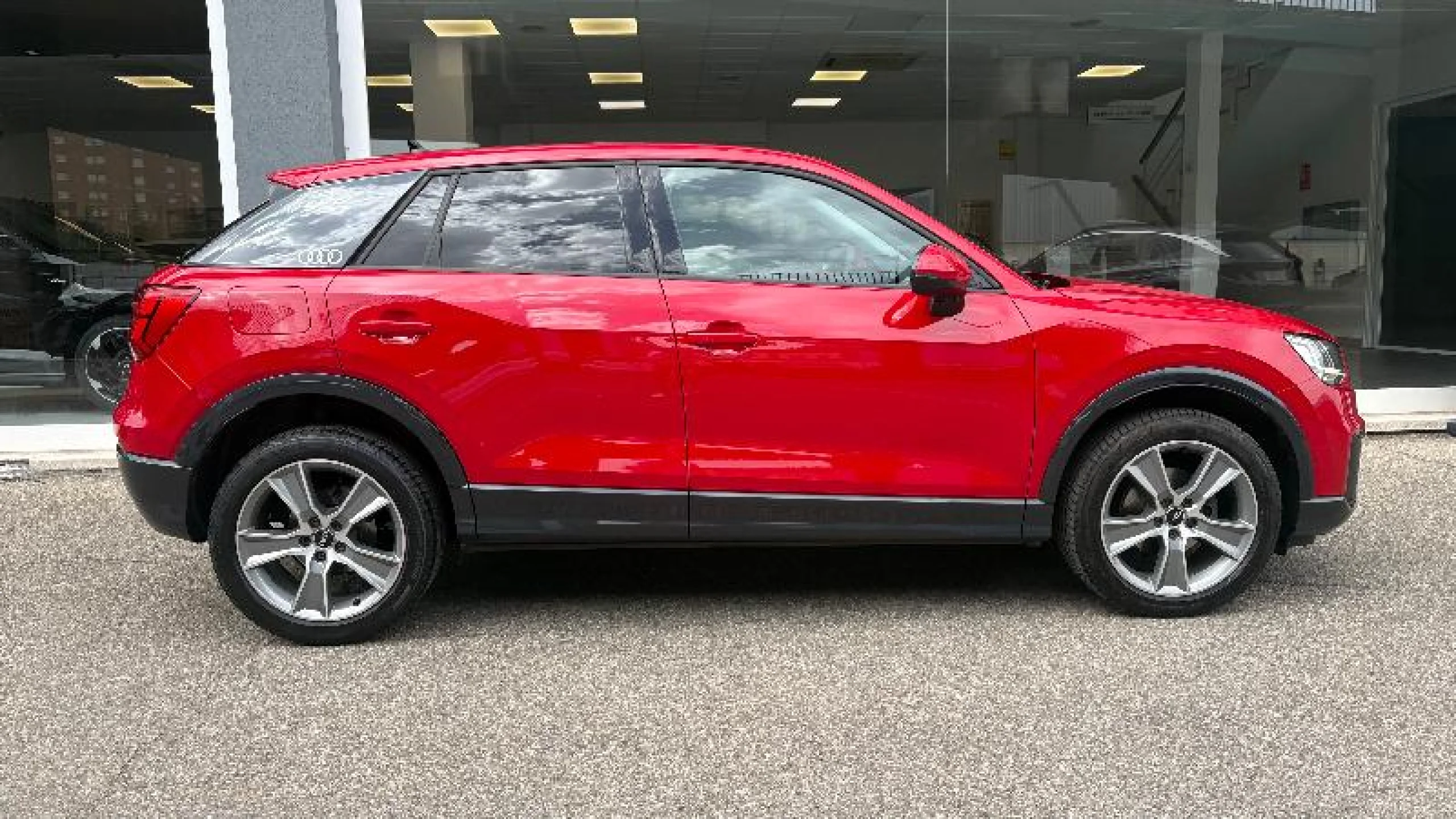 AUDI Q2 DESIGN 30 TDI 85KW (116CV) S TRONIC - Foto 5