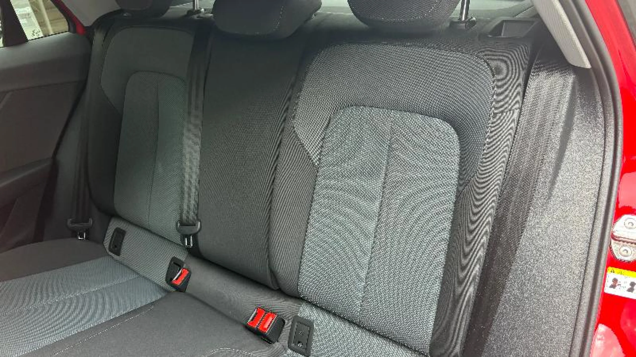 AUDI Q2 DESIGN 30 TDI 85KW (116CV) S TRONIC - Foto 27