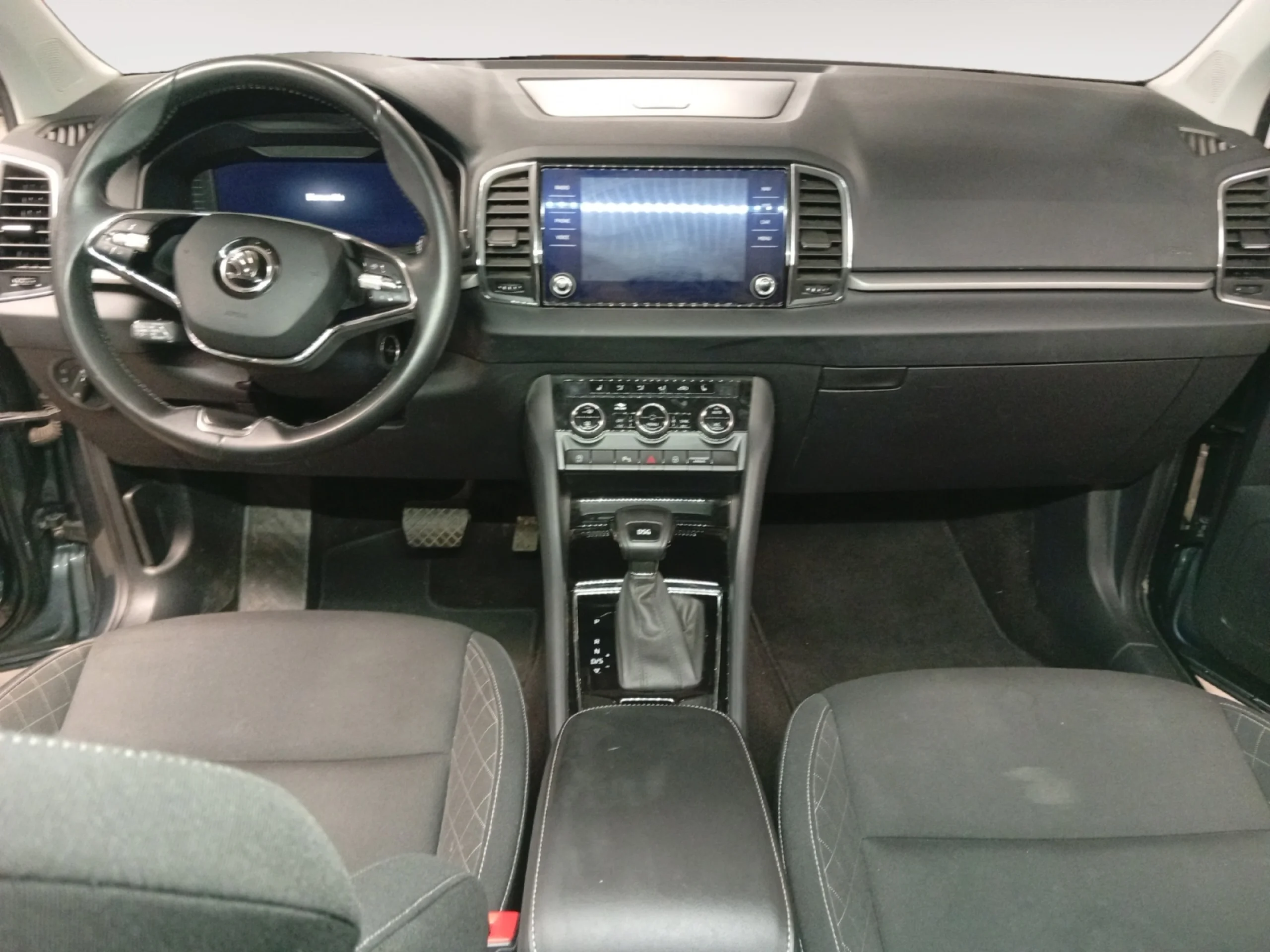 SKODA KAROQ 1.5 TSI 110KW (150CV) DSG ACT AMBITION - Foto 3