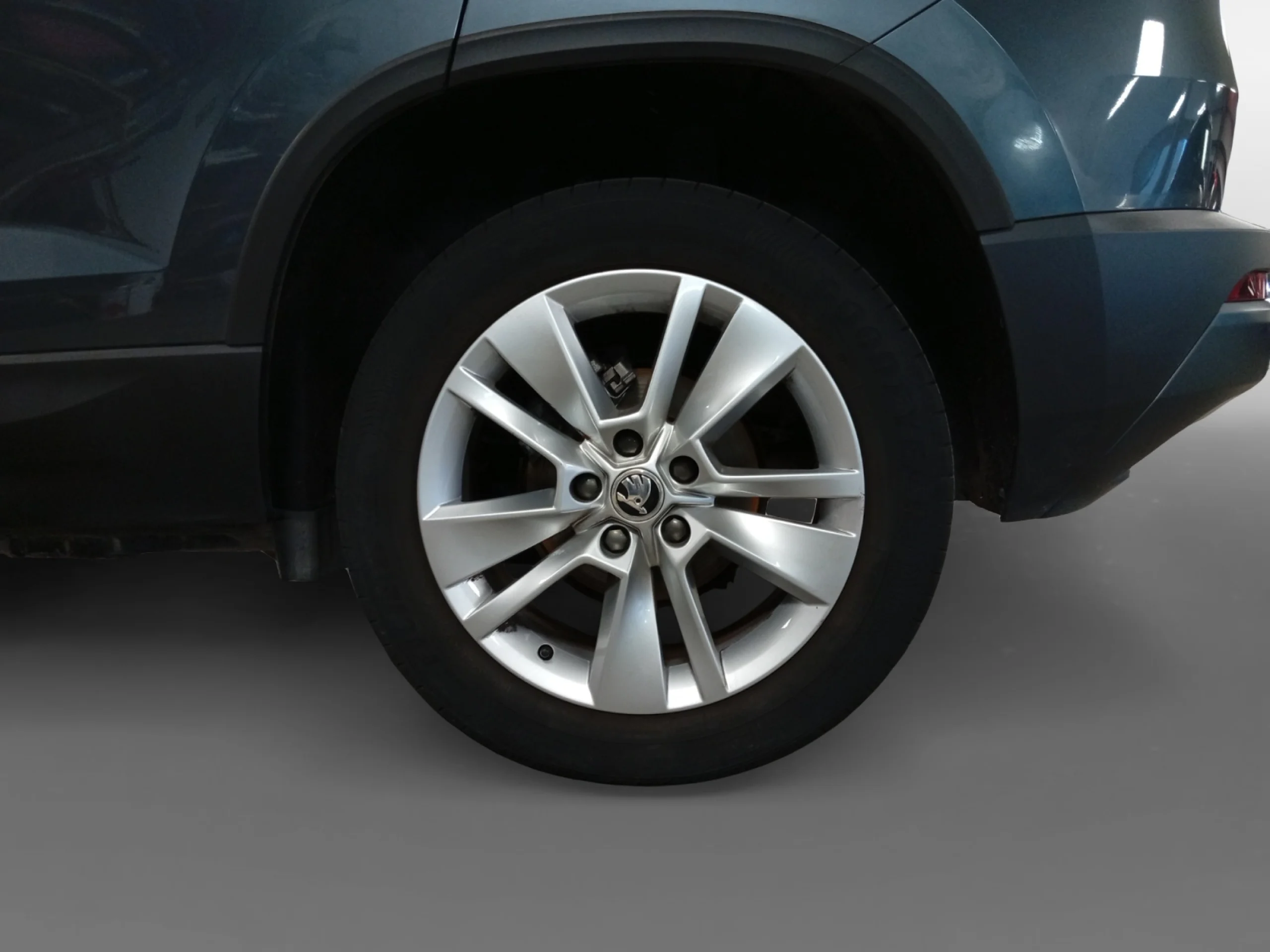 SKODA KAROQ 1.5 TSI 110KW (150CV) DSG ACT AMBITION - Foto 7