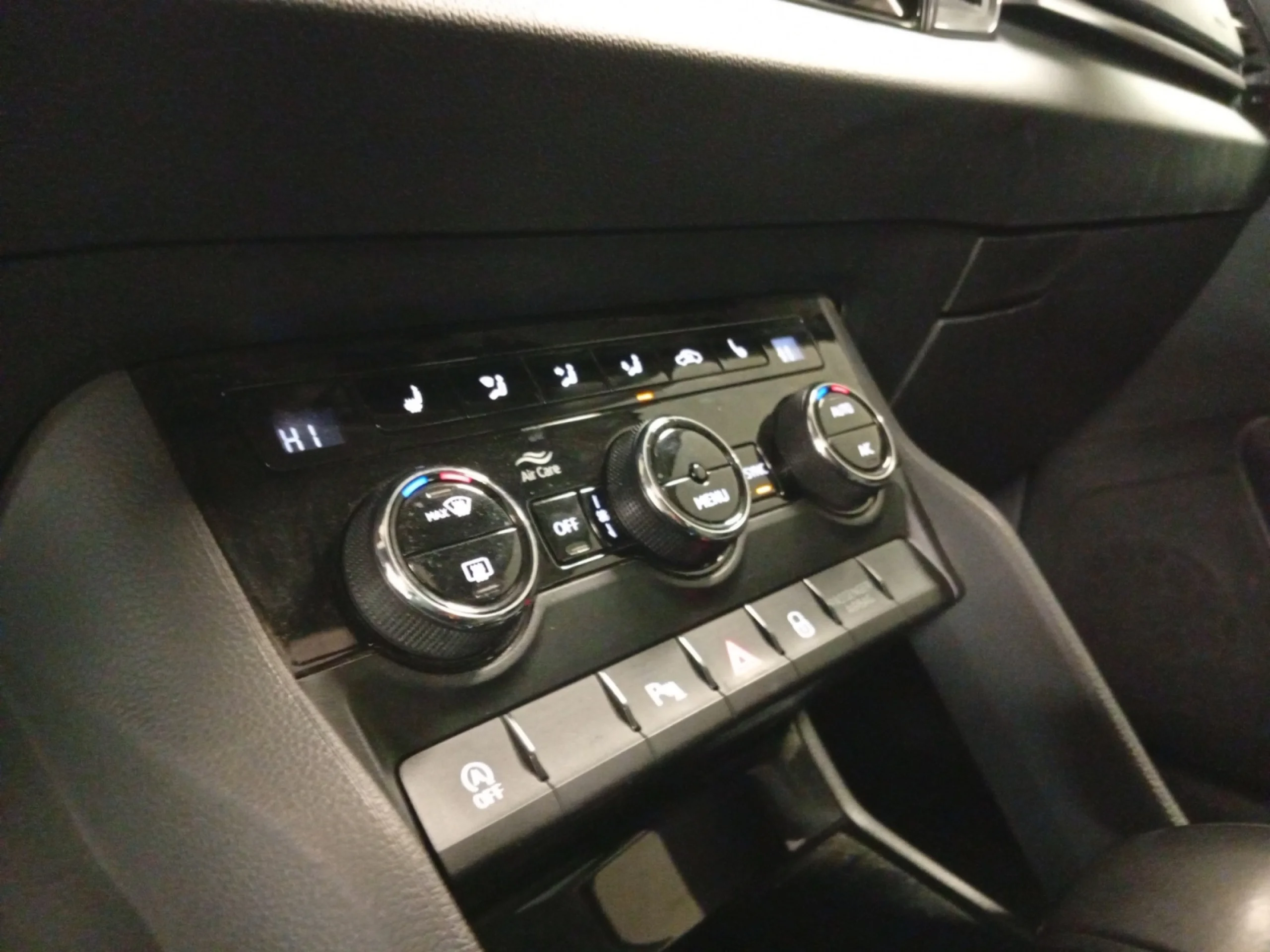 SKODA KAROQ 1.5 TSI 110KW (150CV) DSG ACT AMBITION - Foto 14